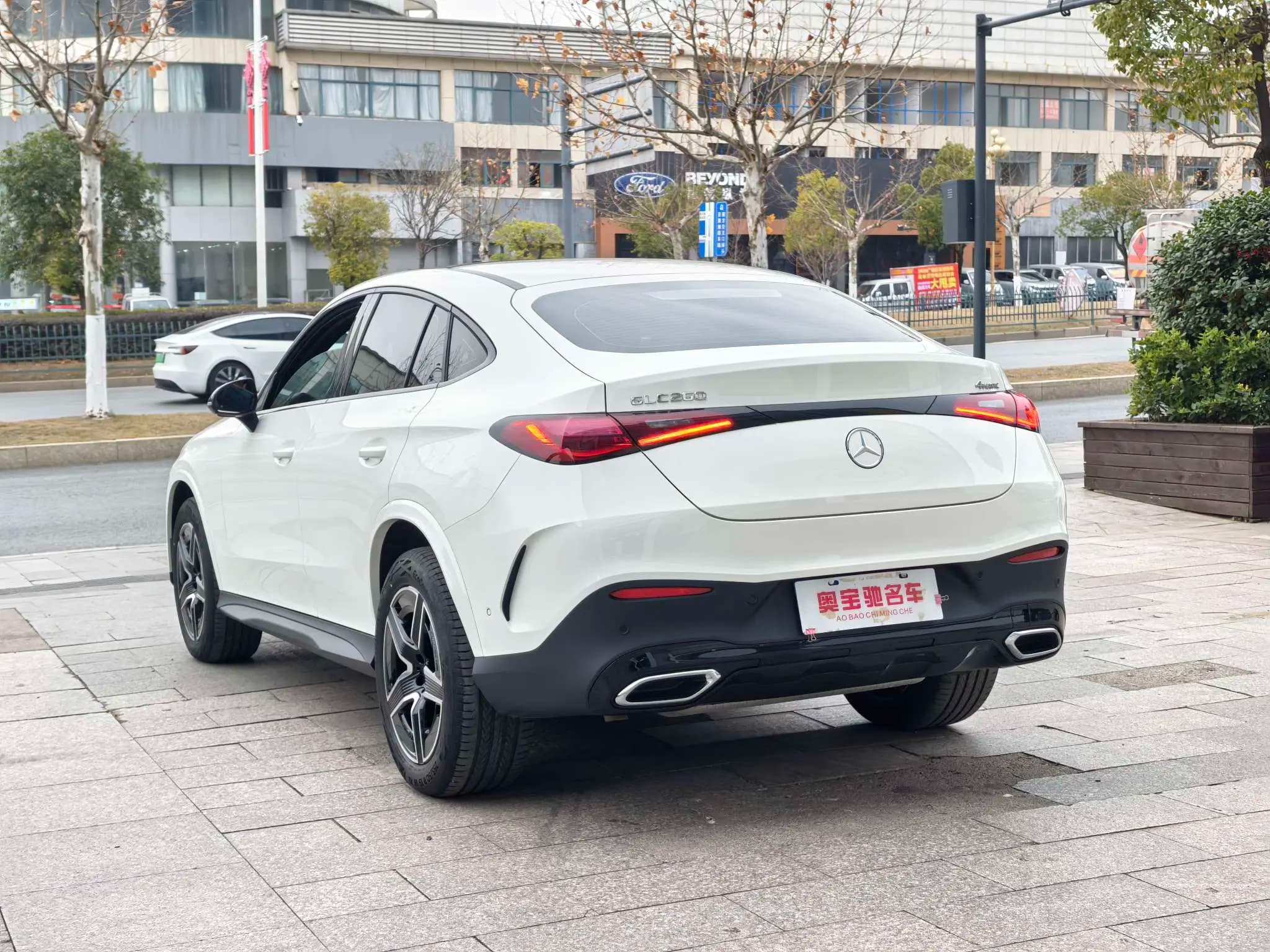 Mercedes-Benz GLC Coupe 2025 г. 5037 км. — фото 3