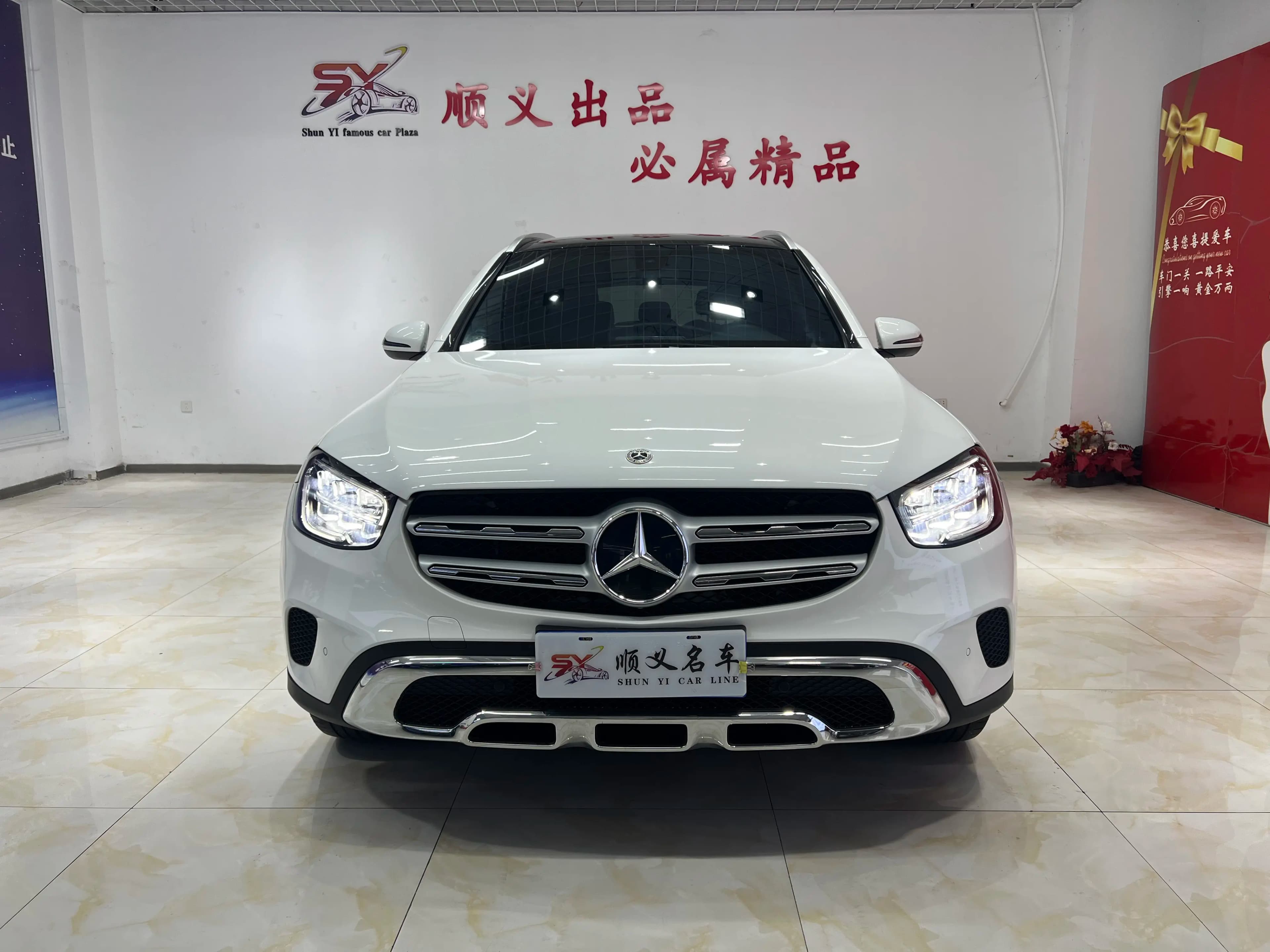 Mercedes-Benz GLC 2021 г. 44000 км. — фото 2
