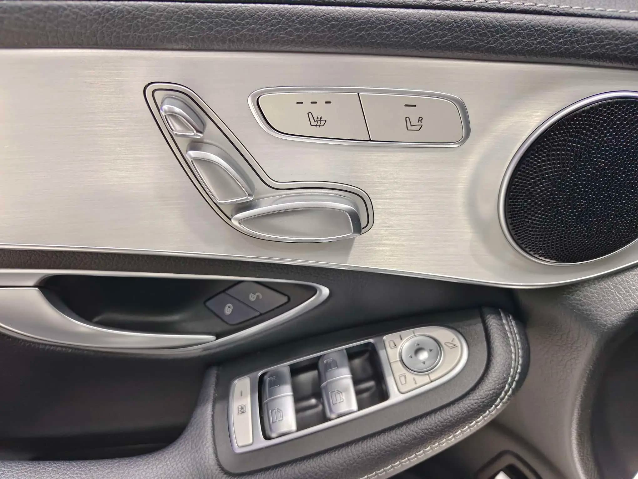 Mercedes-Benz GLC 2021 г. 44000 км. — фото 18