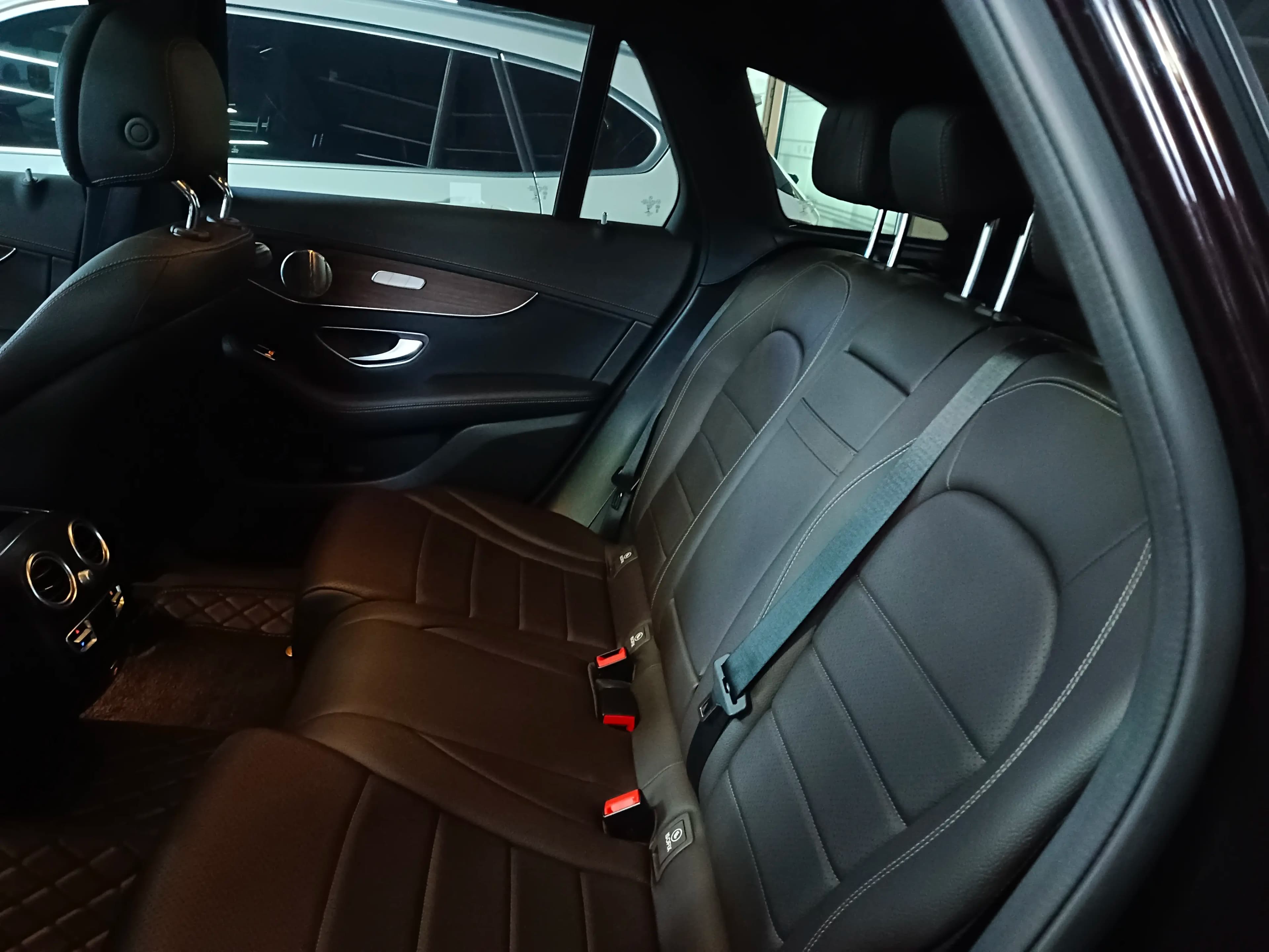 Mercedes-Benz GLC 2021 г. 71002 км. — фото 15