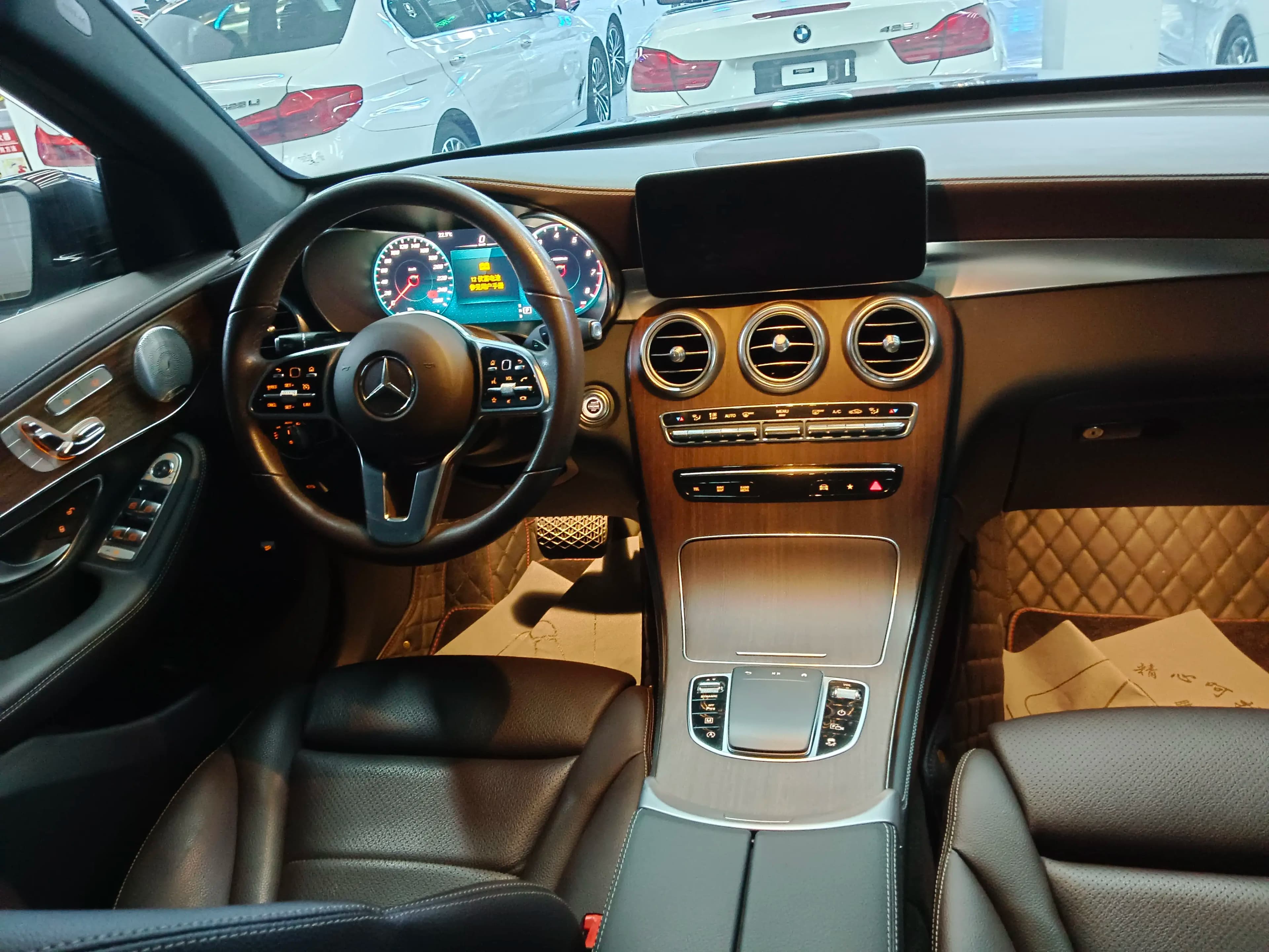 Mercedes-Benz GLC 2021 г. 71002 км. — фото 8