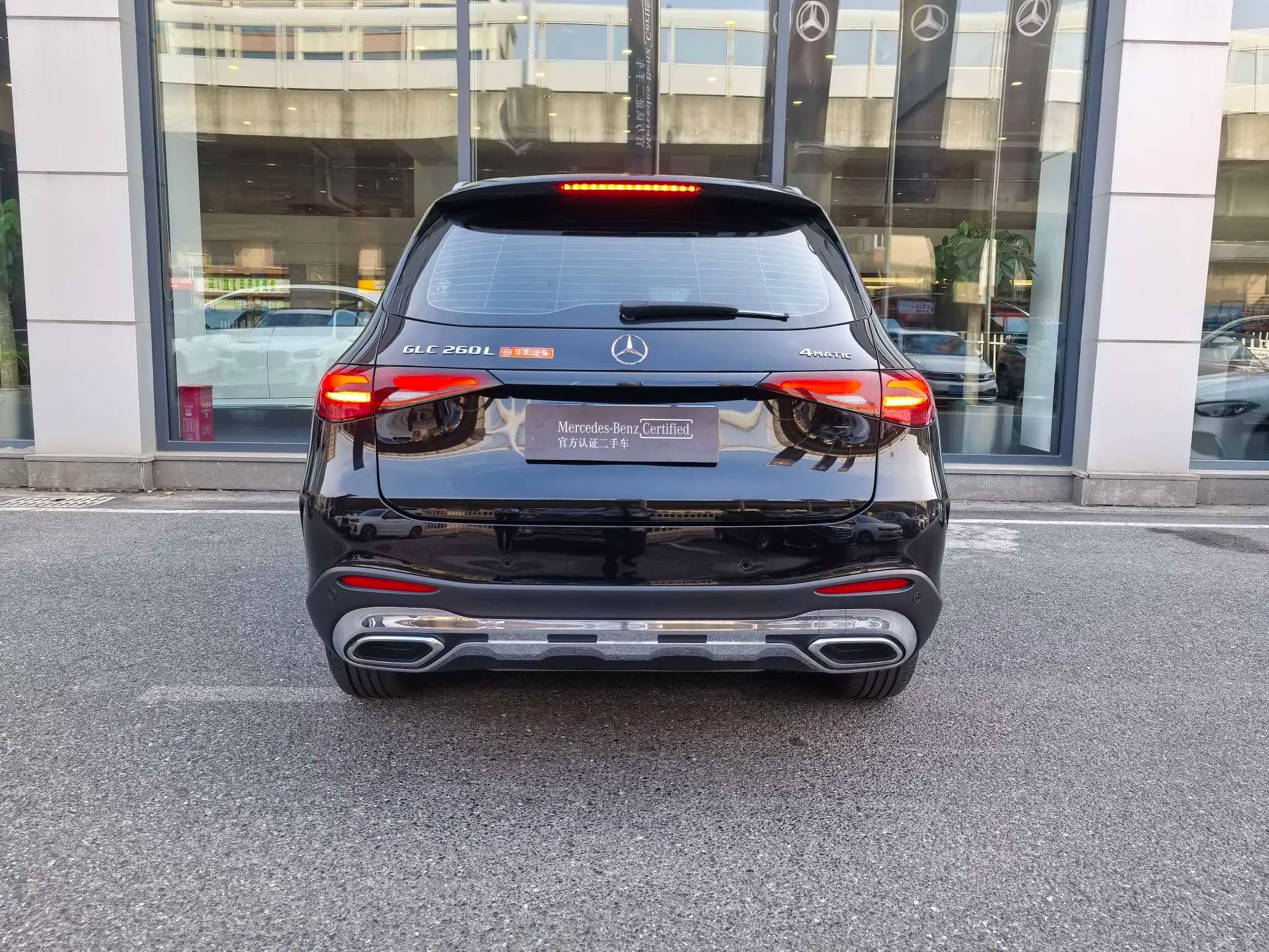Mercedes-Benz GLC 2024 г. 15007 км. — фото 4