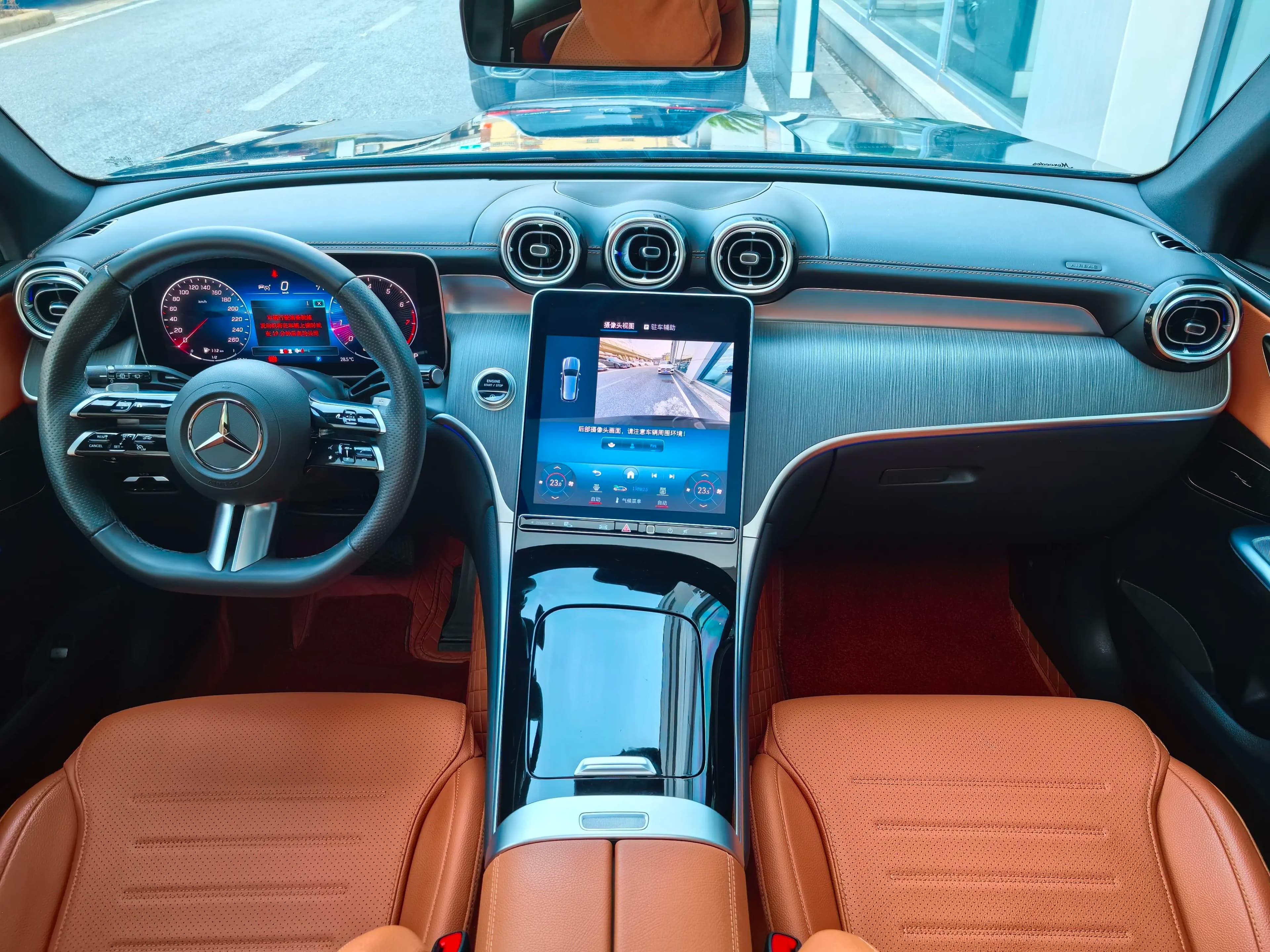 Mercedes-Benz GLC 2024 г. 15007 км. — фото 8