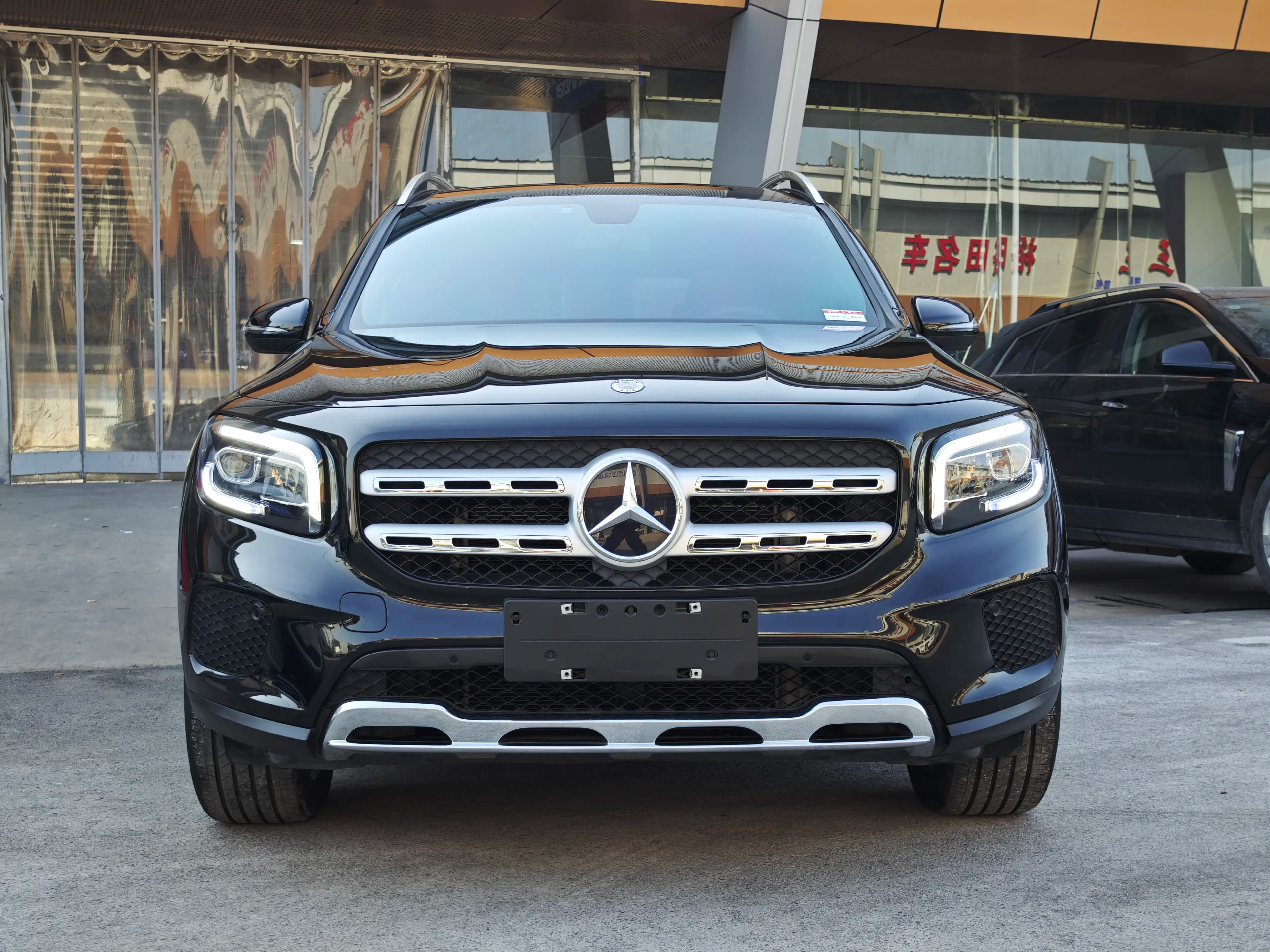 Mercedes-Benz GLB 2021 г. 50294 км. — фото 2
