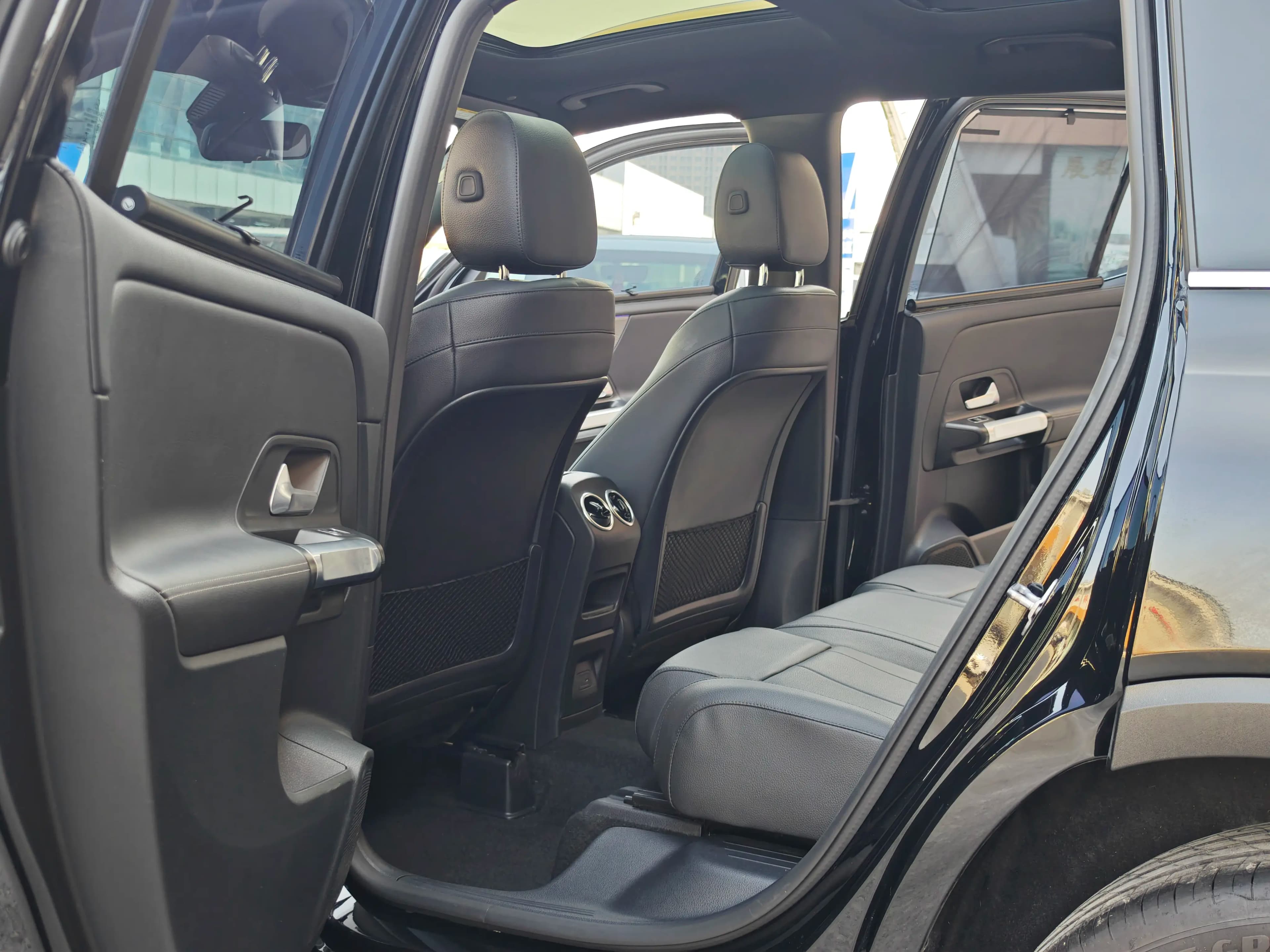 Mercedes-Benz GLB 2021 г. 50294 км. — фото 18