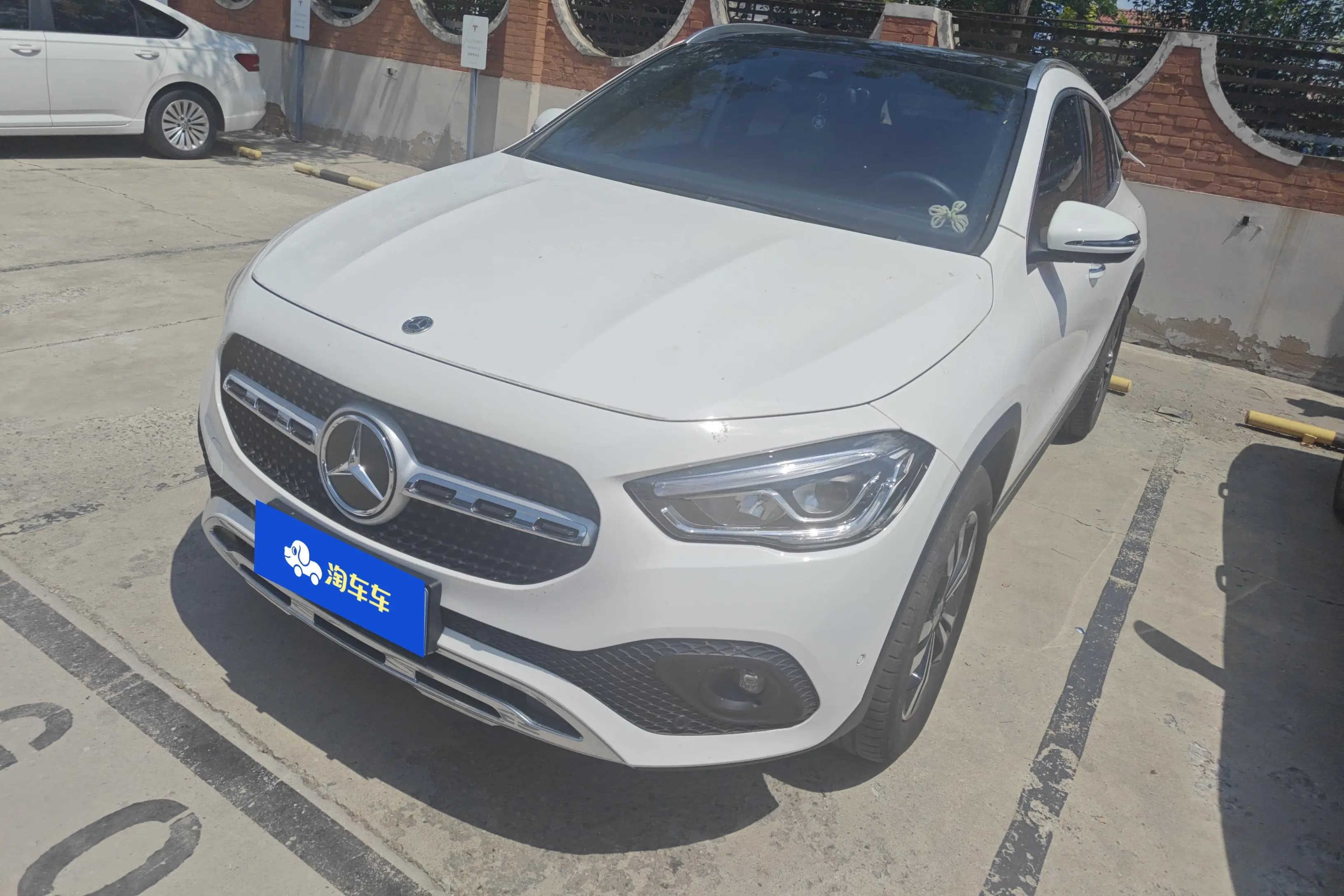 Mercedes-Benz GLA 2022 г. 19955 км.