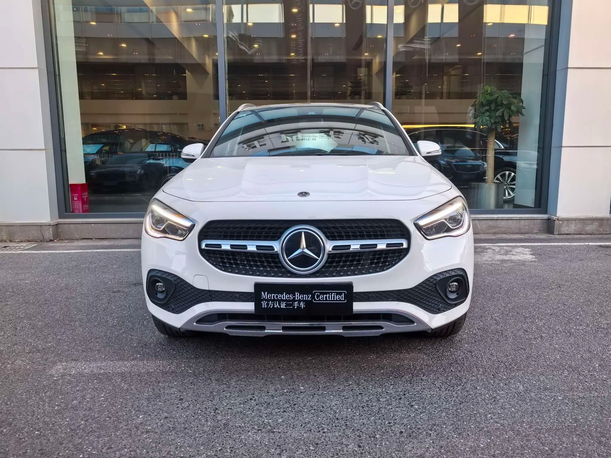 Mercedes-Benz GLA 2023 г. 41056 км. — фото 2