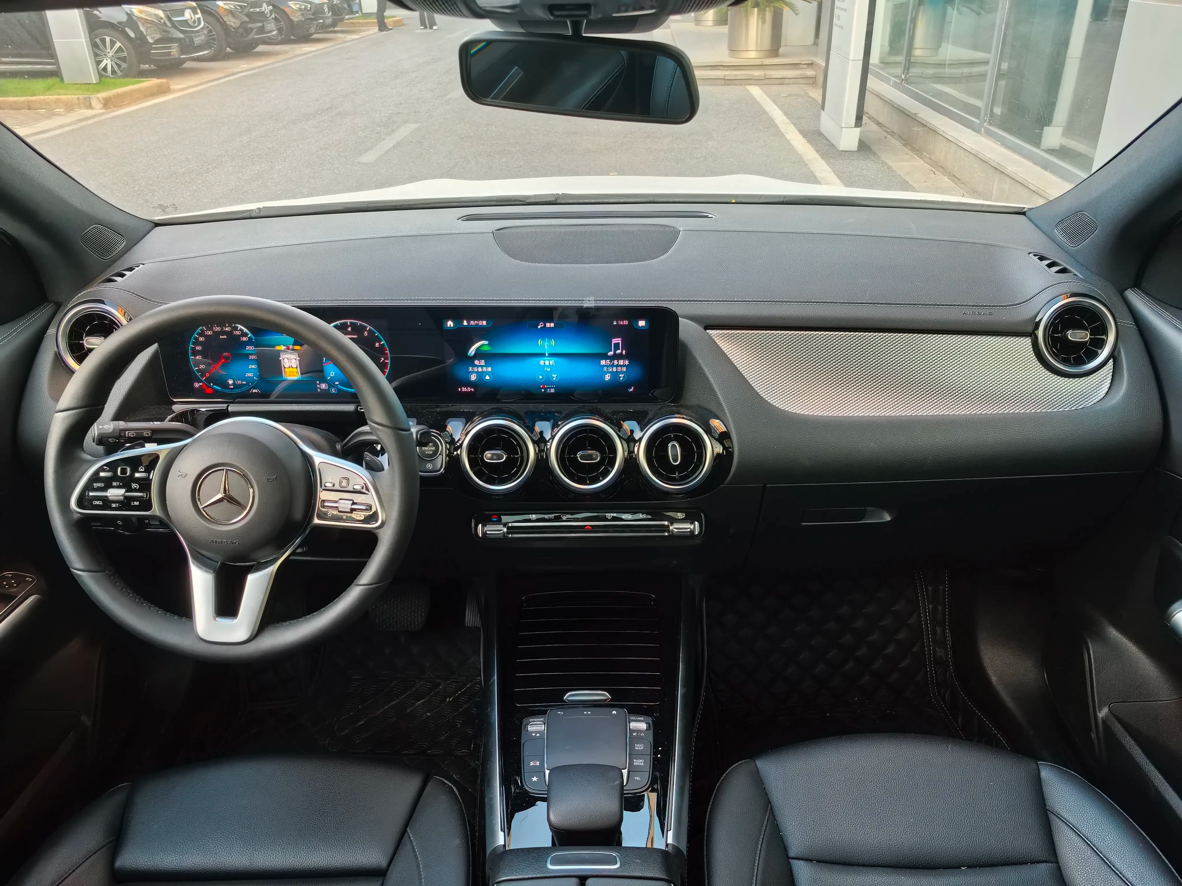 Mercedes-Benz GLA 2023 г. 41056 км. — фото 8