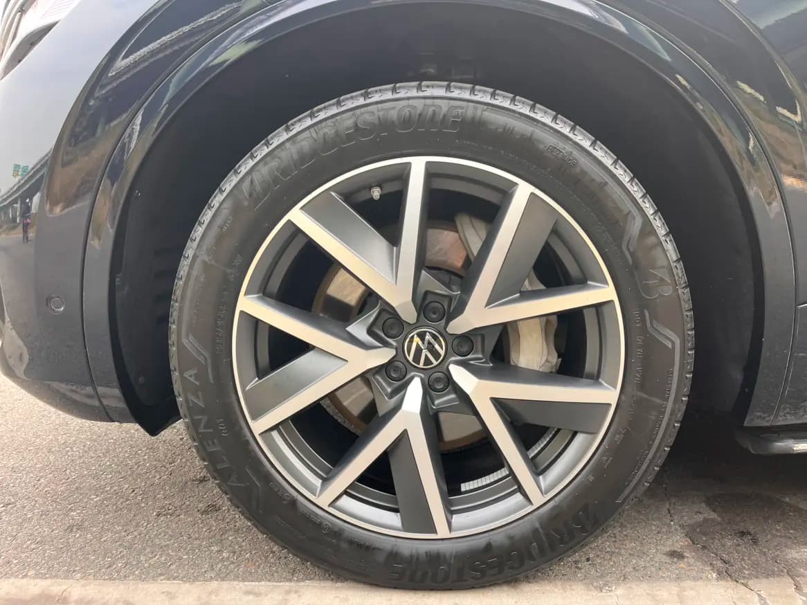 Volkswagen Touareg 2022 г. 65108 км. — фото 4