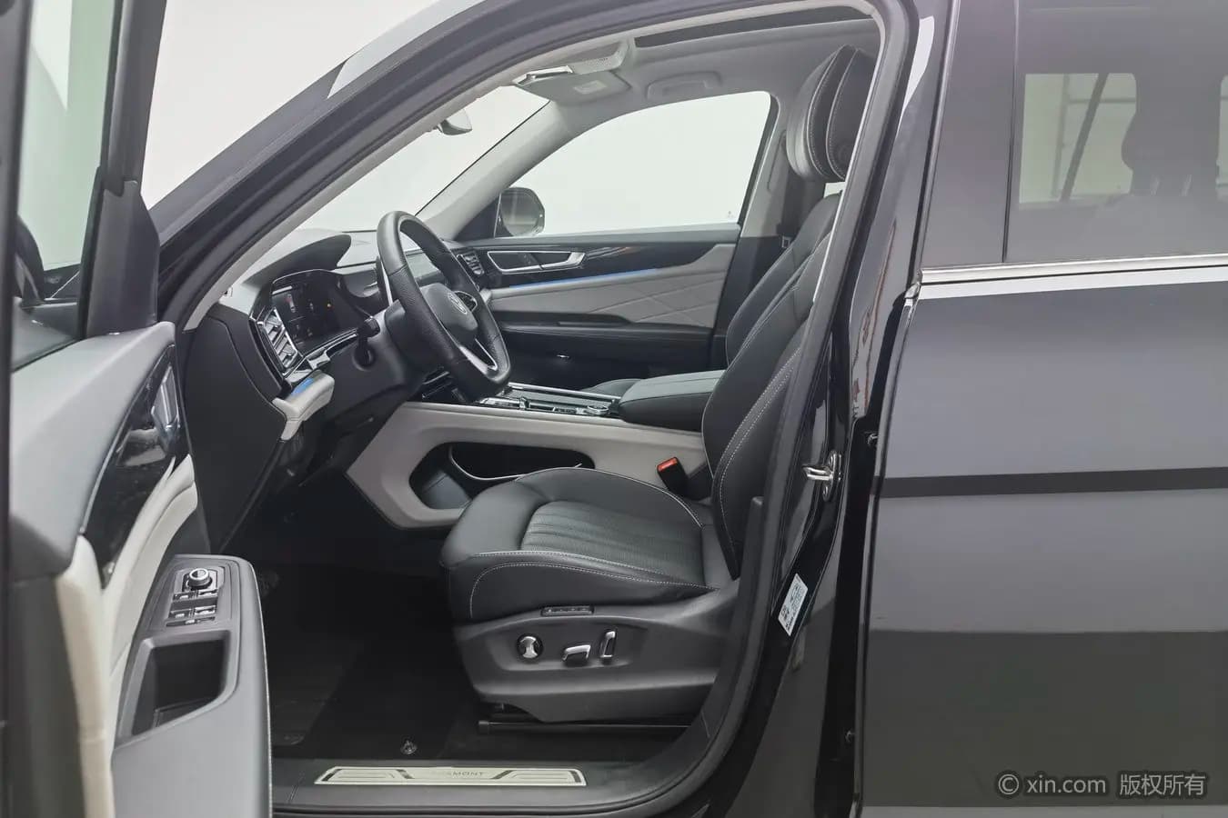 Volkswagen Teramont 2022 г. 65642 км. — фото 13