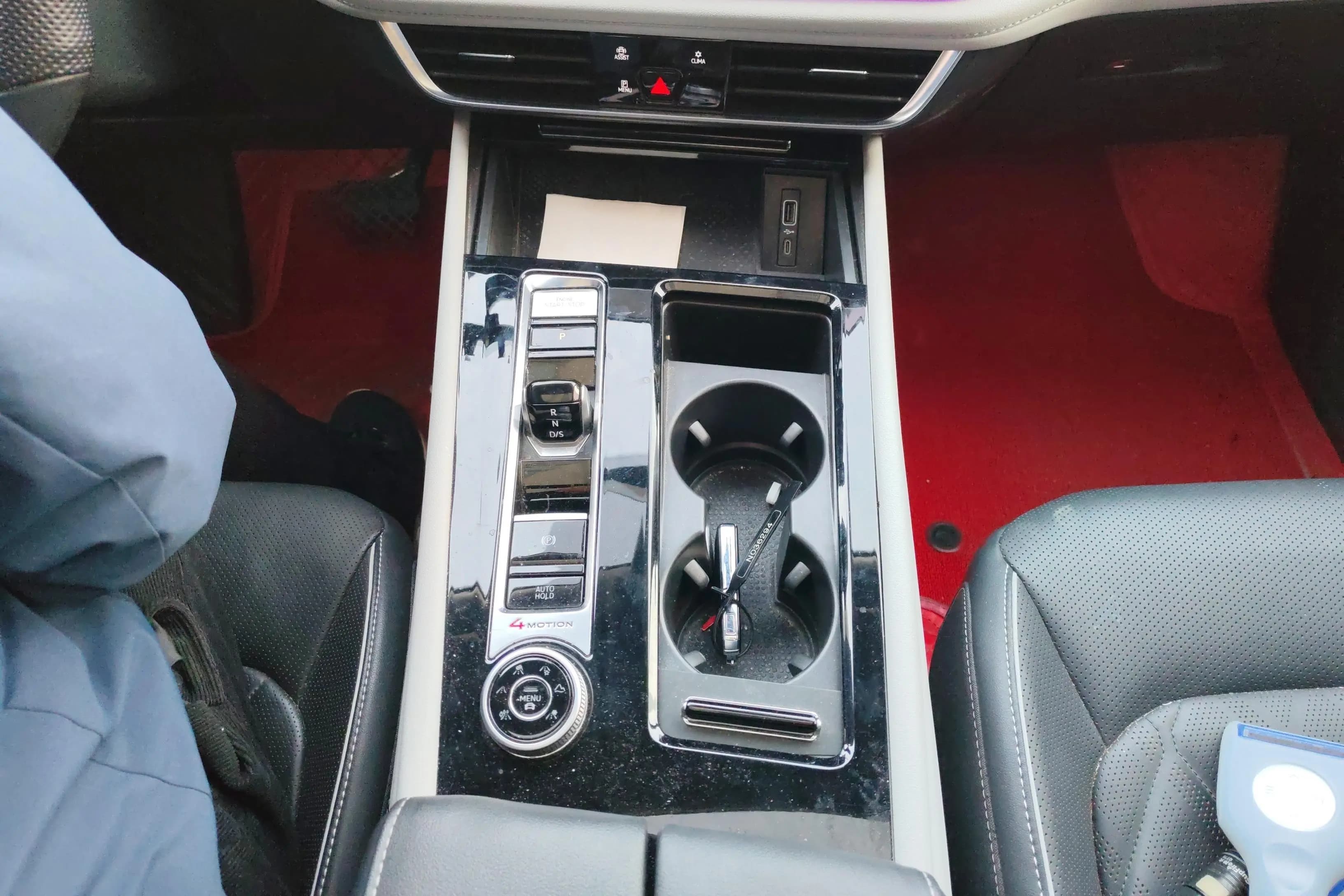 Volkswagen Teramont 2024 г. 34644 км. — фото 14