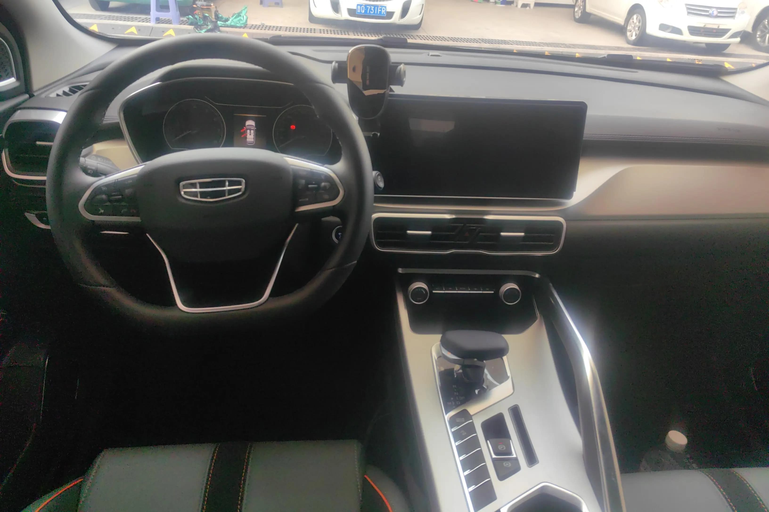 Geely Coolray SX11 2025 г. 1300 км. — фото 14
