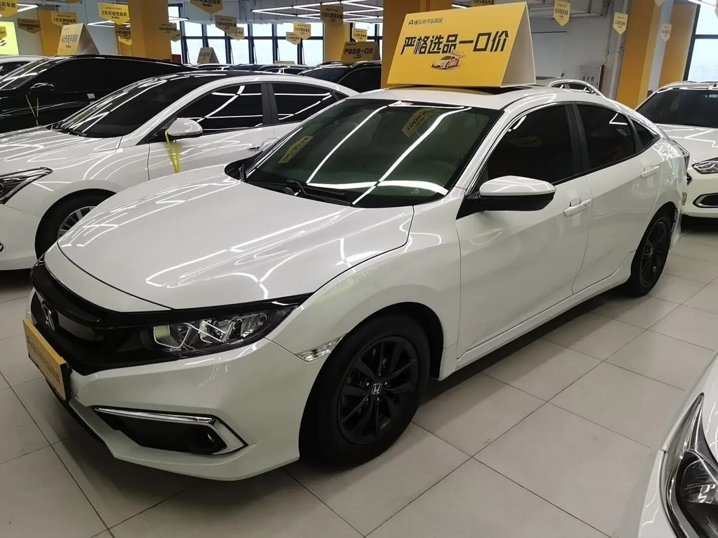 Honda Civic 2021 г. 55826 км. — фото 2