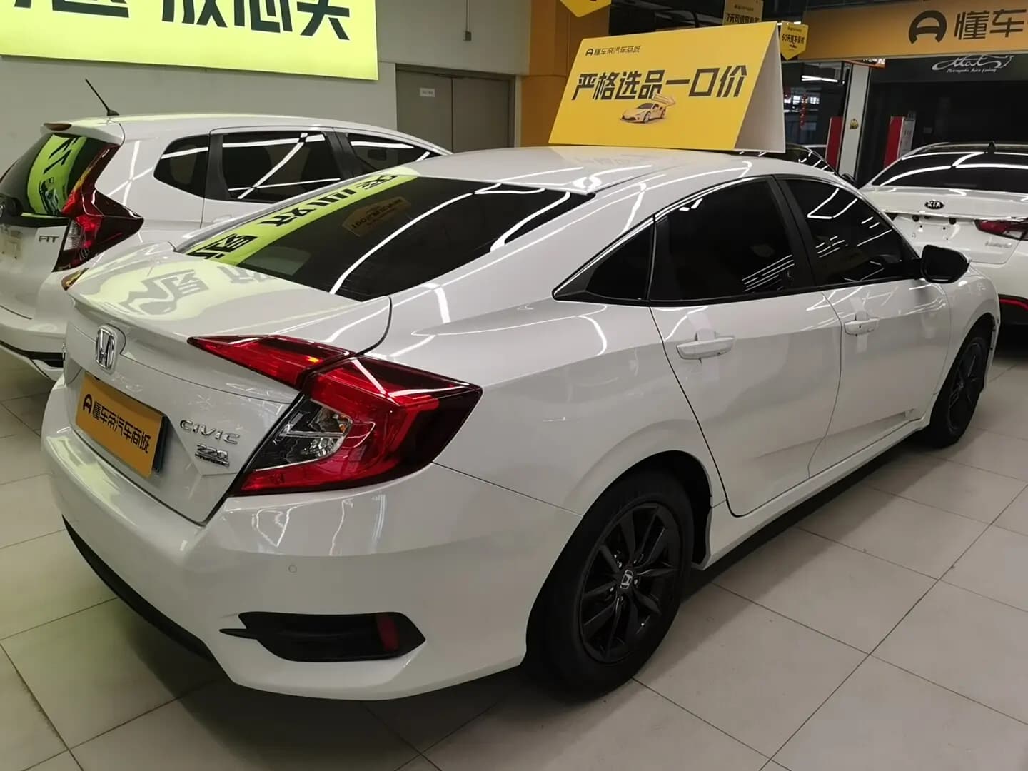Honda Civic 2021 г. 55826 км. — фото 6