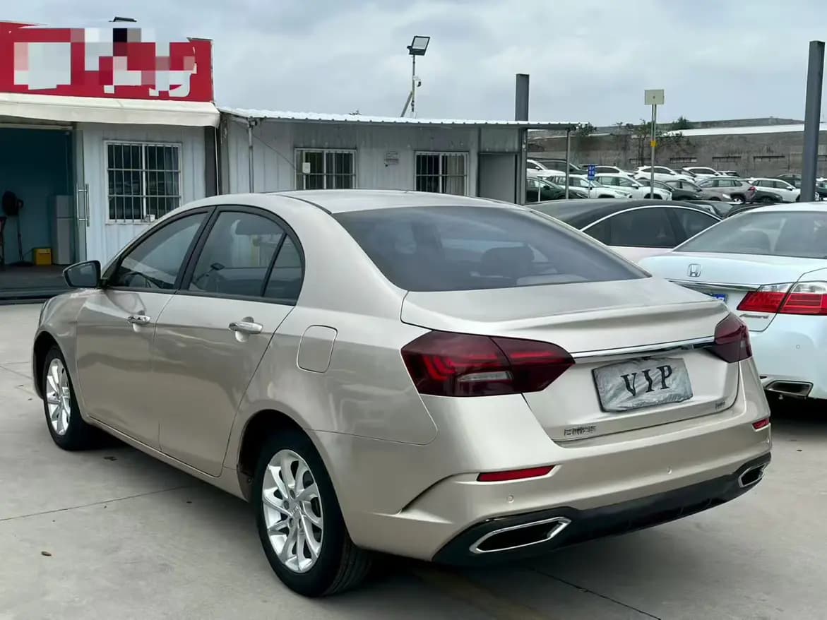Geely Emgrand 2021 г. 34117 км. — фото 4