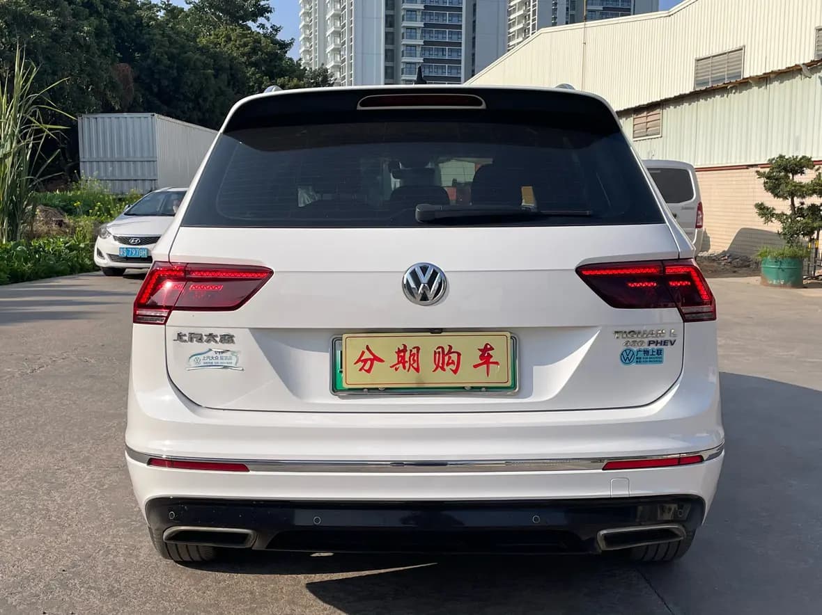 Volkswagen Tiguan L PHEV 2021 г. 80045 км. — фото 4