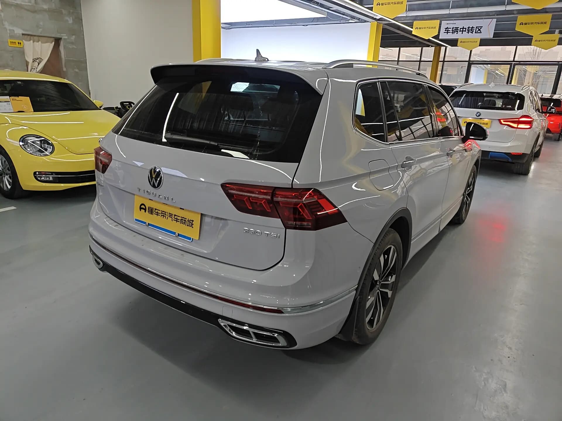 Volkswagen Tiguan L 2021 г. 57710 км. — фото 3