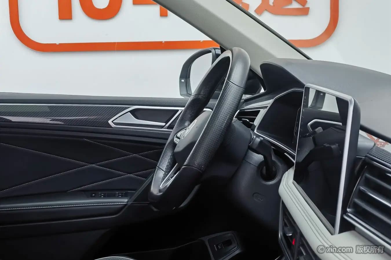 Volkswagen Tiguan L 2022 г. 87511 км. — фото 20