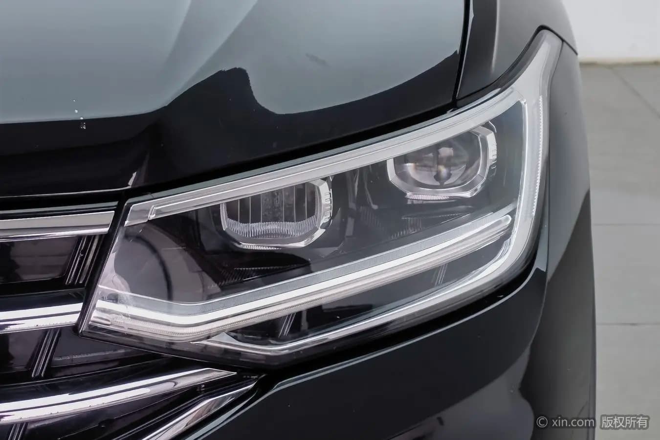 Volkswagen Tiguan L 2022 г. 87511 км. — фото 4
