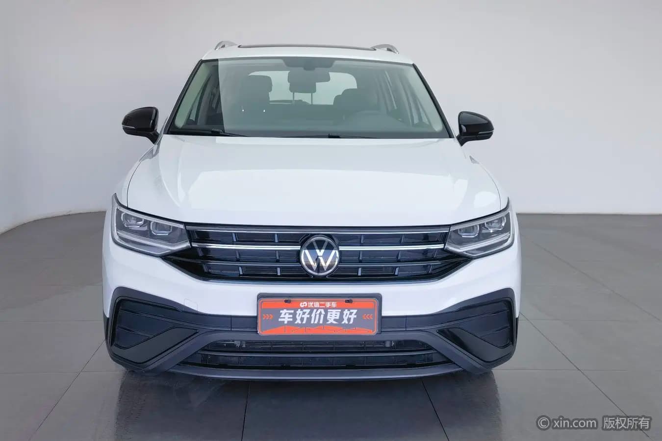 Volkswagen Tiguan L 2024 г. 26612 км. — фото 2