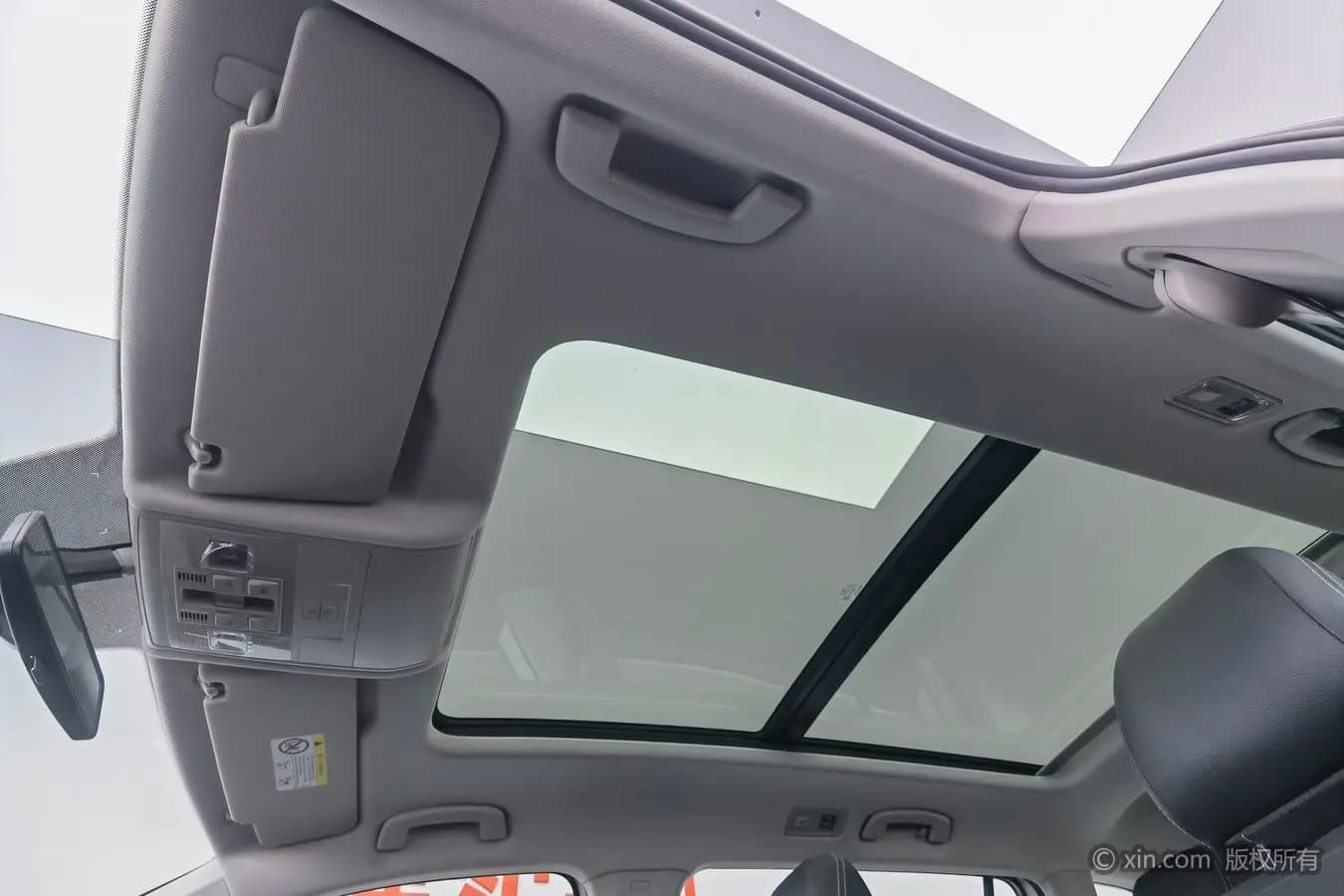Volkswagen Tiguan L 2024 г. 26612 км. — фото 13