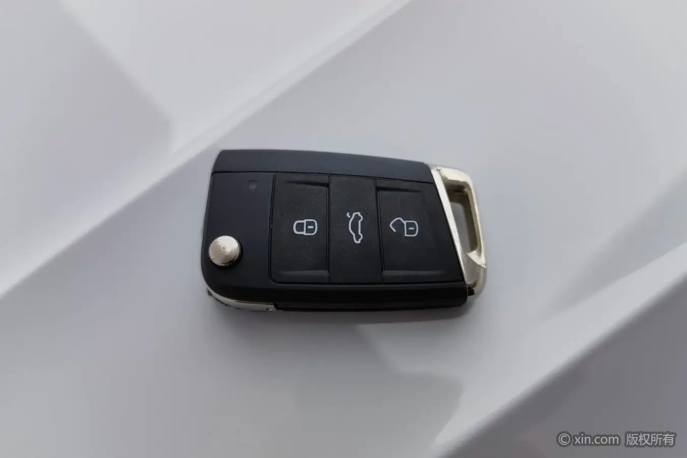 Volkswagen Tiguan L 2024 г. 26612 км. — фото 4