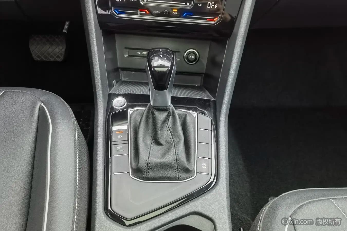 Volkswagen Tiguan L 2024 г. 26612 км. — фото 8