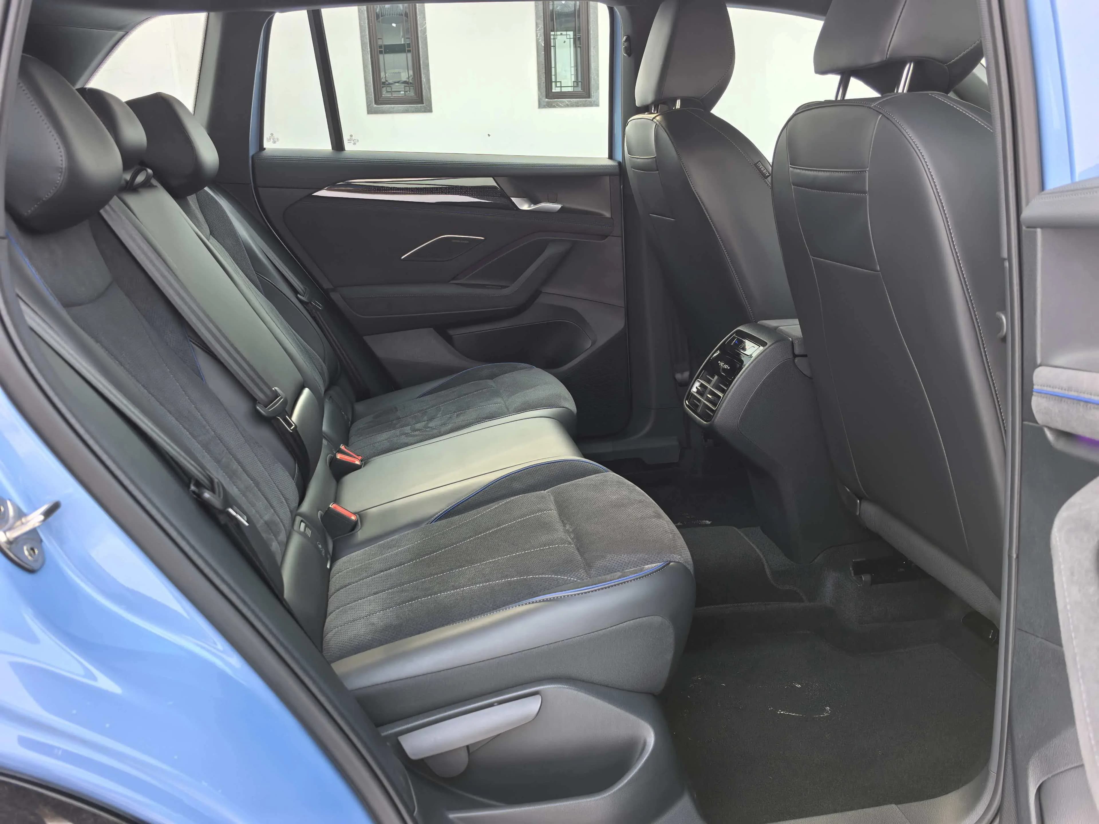 Volkswagen Tiguan L 2024 г. 1114 км. — фото 14