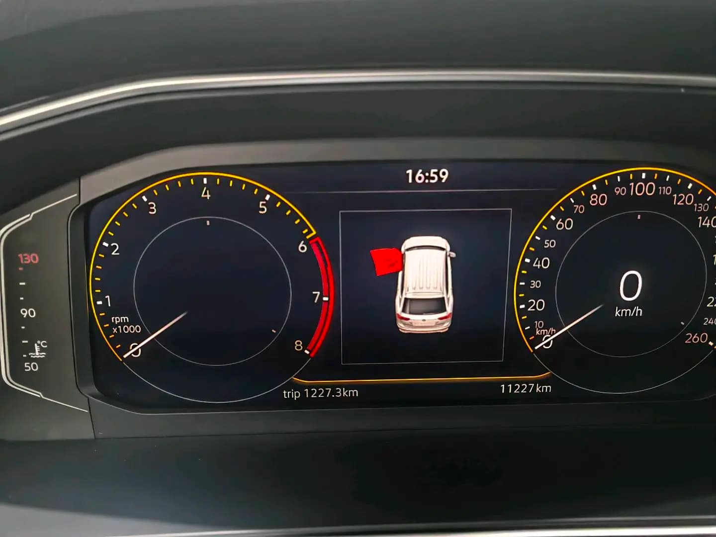 Volkswagen Tiguan L 2025 г. 11116 км. — фото 11