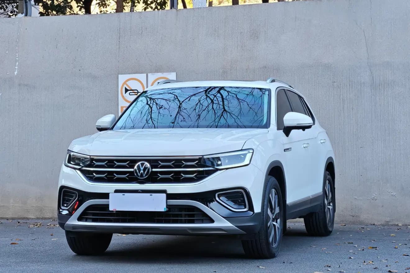 Volkswagen Tayron 2024 г. 25003 км.