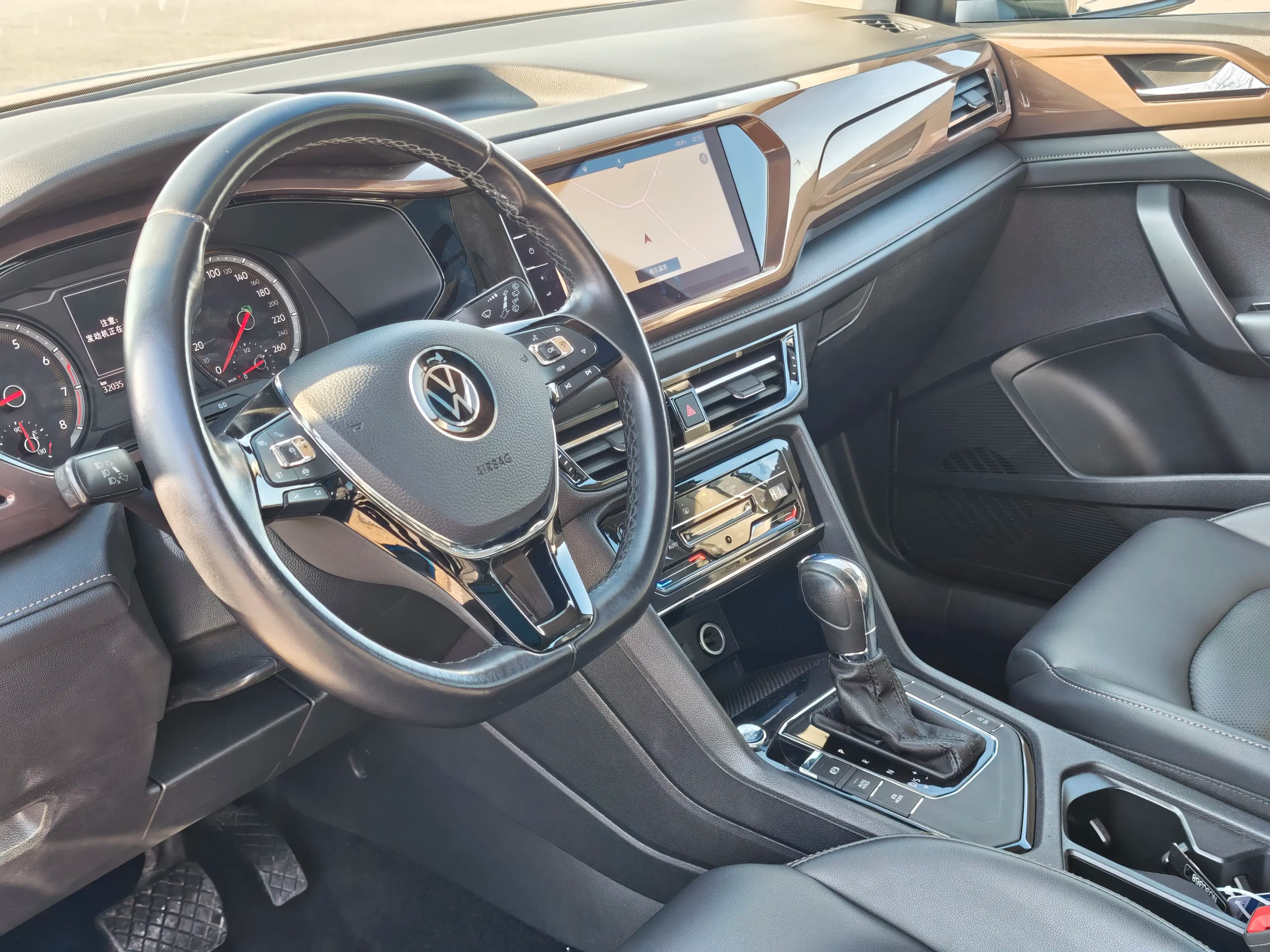 Volkswagen Tharu 2022 г. 32023 км. — фото 9