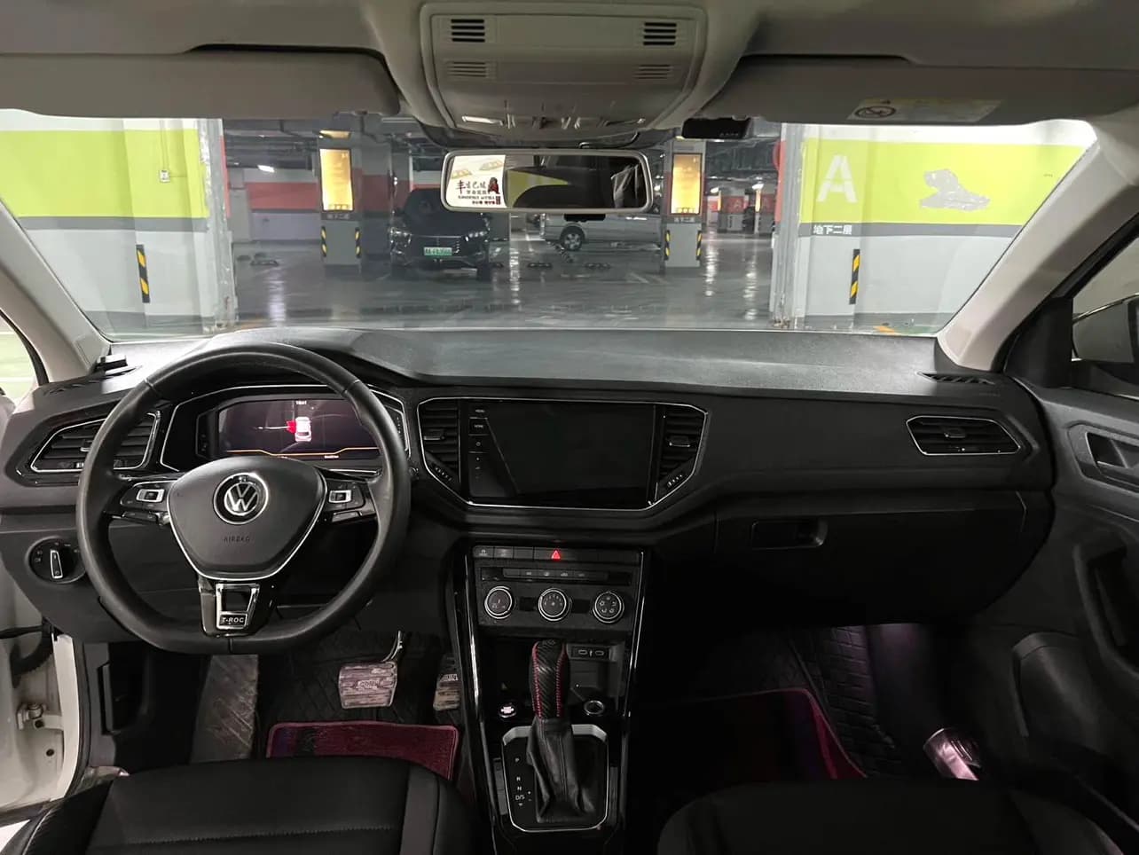 Volkswagen T-Roc 2022 г. 56036 км. — фото 11