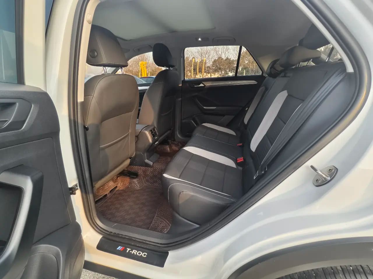 Volkswagen T-Roc 2021 г. 30037 км. — фото 9