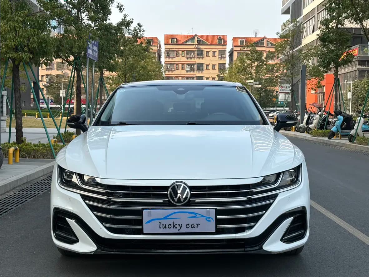 Volkswagen Arteon 2023 г. 36062 км. — фото 2