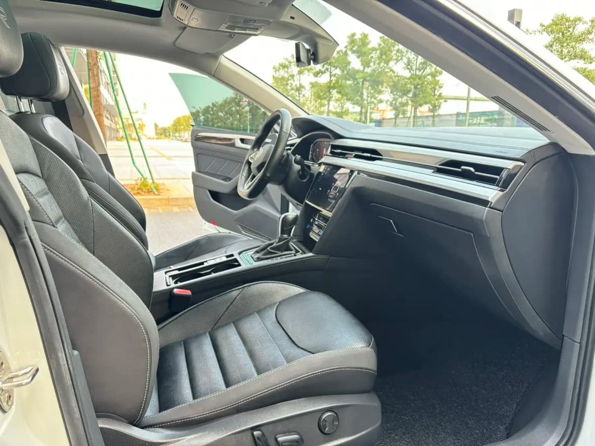 Volkswagen Arteon 2023 г. 36062 км. — фото 7