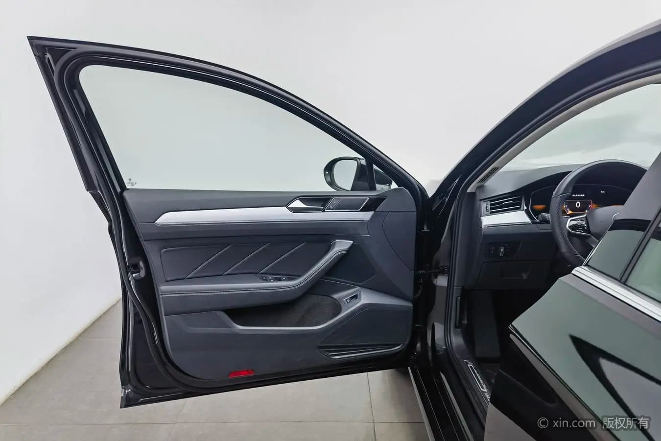 Volkswagen Magotan 2025 г. 26708 км. — фото 16