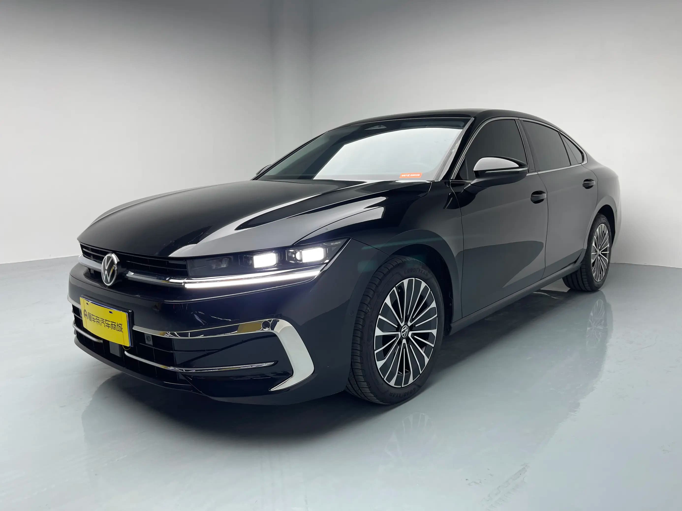 Volkswagen Magotan 2024 г. 7706 км.
