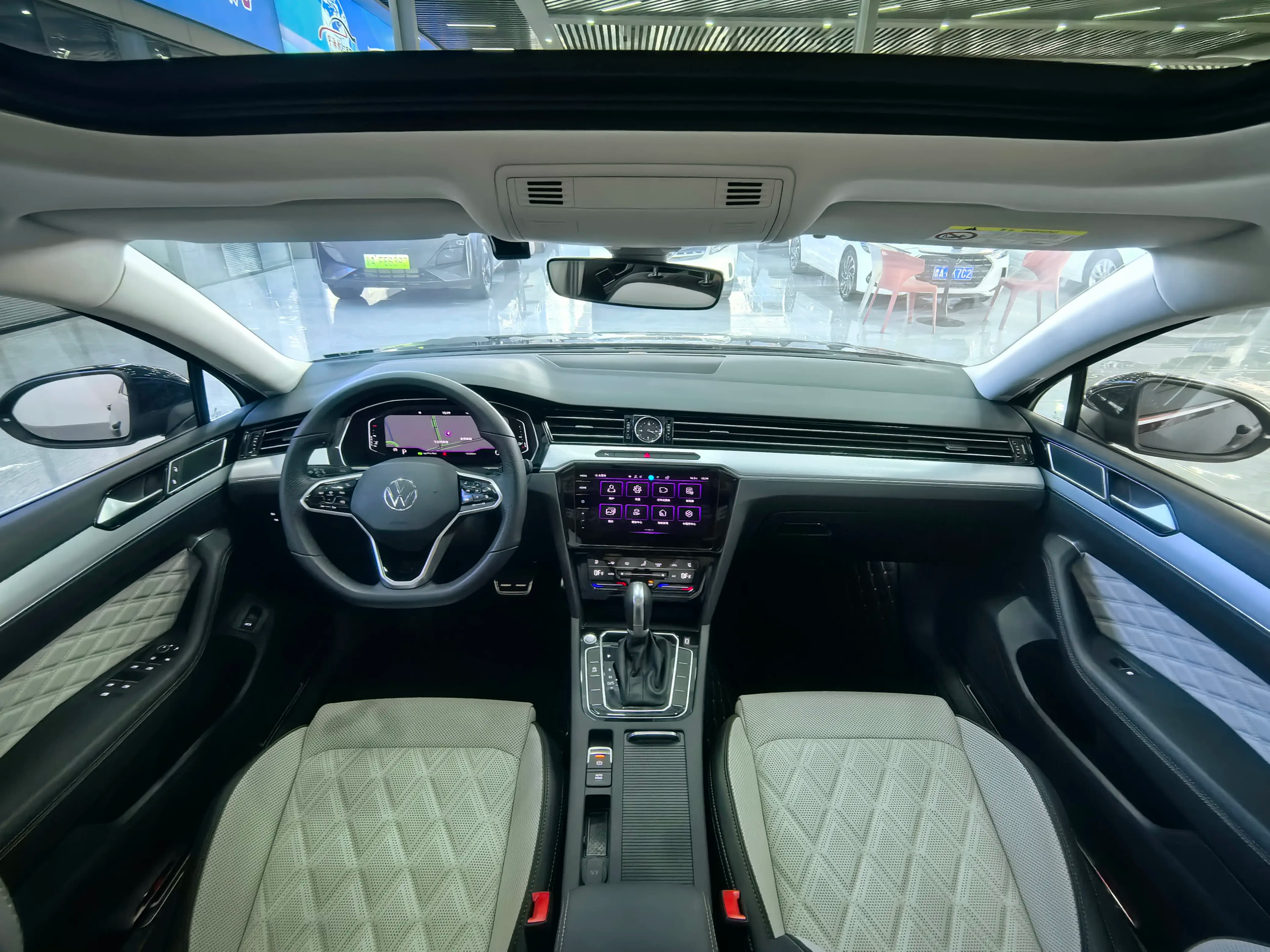 Volkswagen Magotan 2024 г. 25148 км. — фото 15