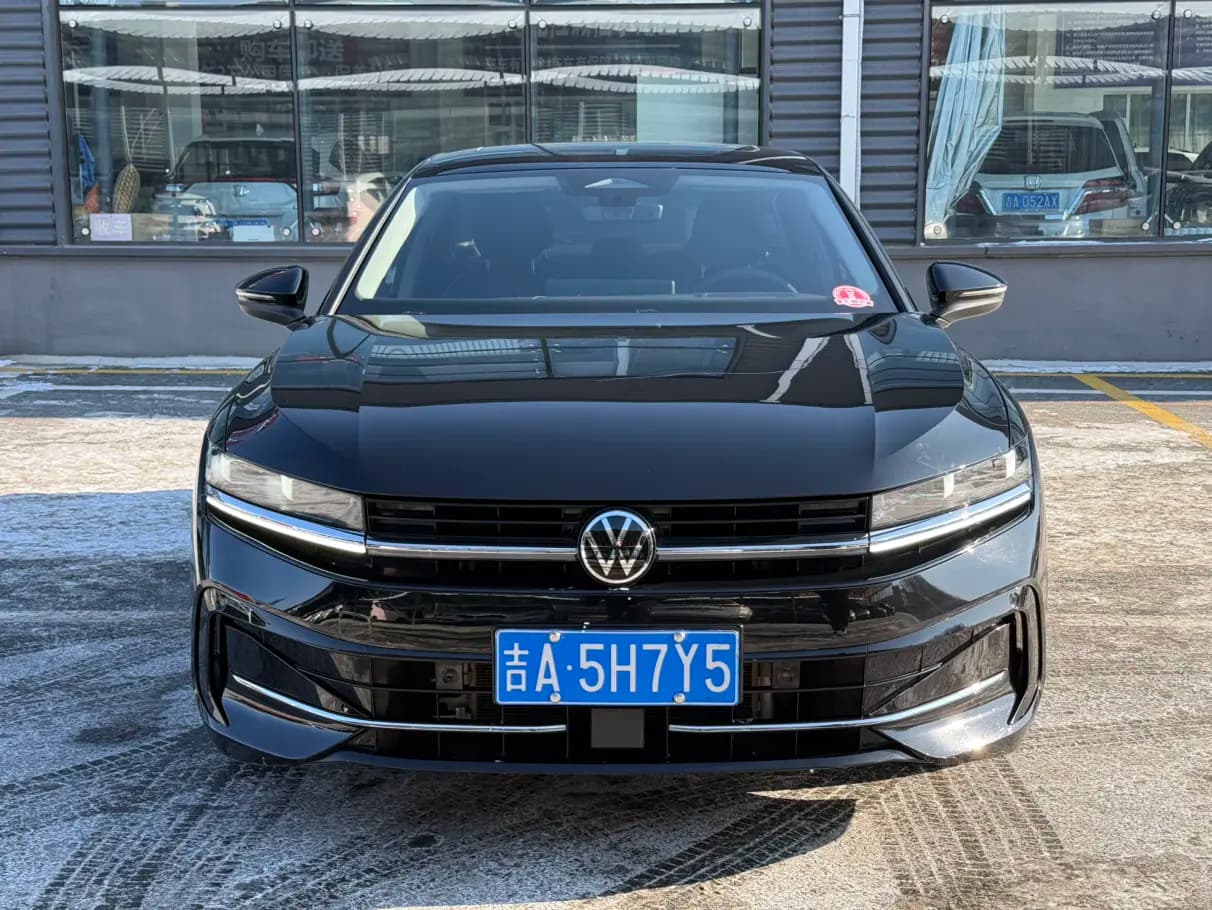 Volkswagen Magotan 2024 г. 40147 км. — фото 2