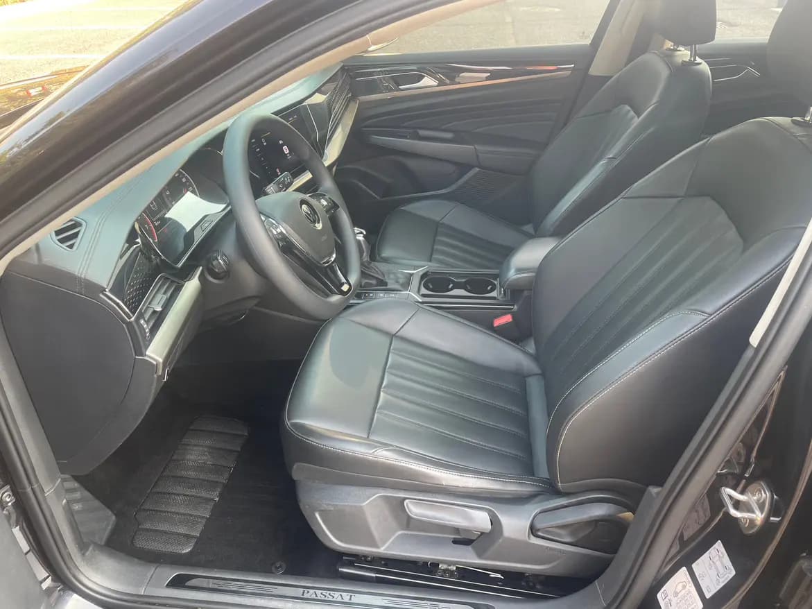 Volkswagen Passat 2021 г. 99090 км. — фото 14