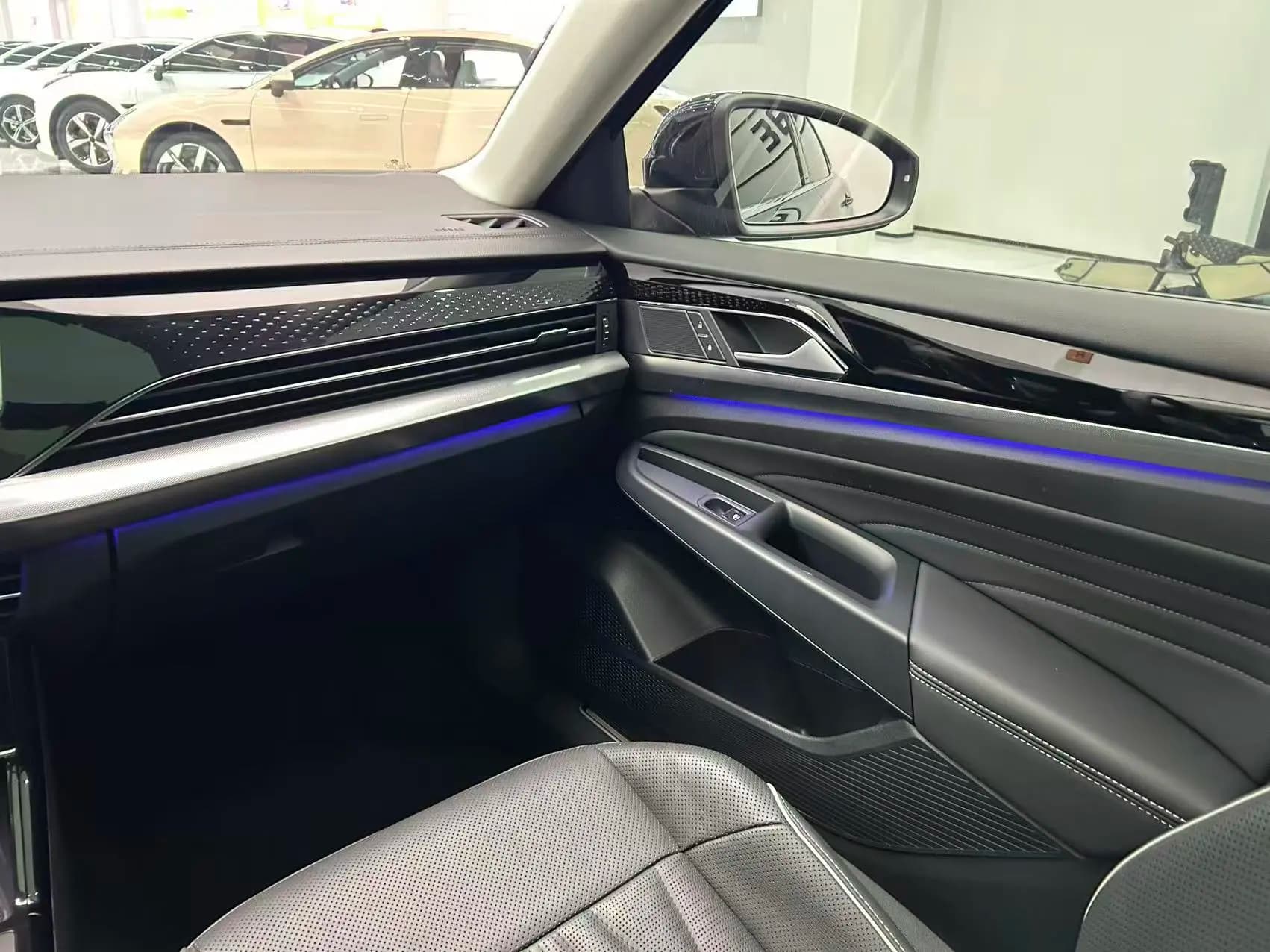 Volkswagen Passat 2022 г. 46094 км. — фото 15