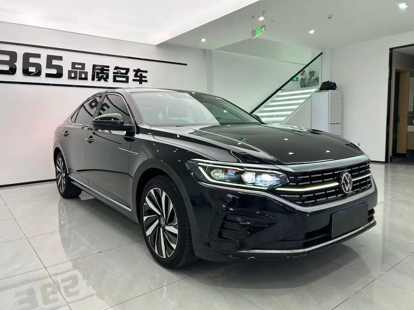 Volkswagen Passat 2022 г. 46094 км. — фото 3