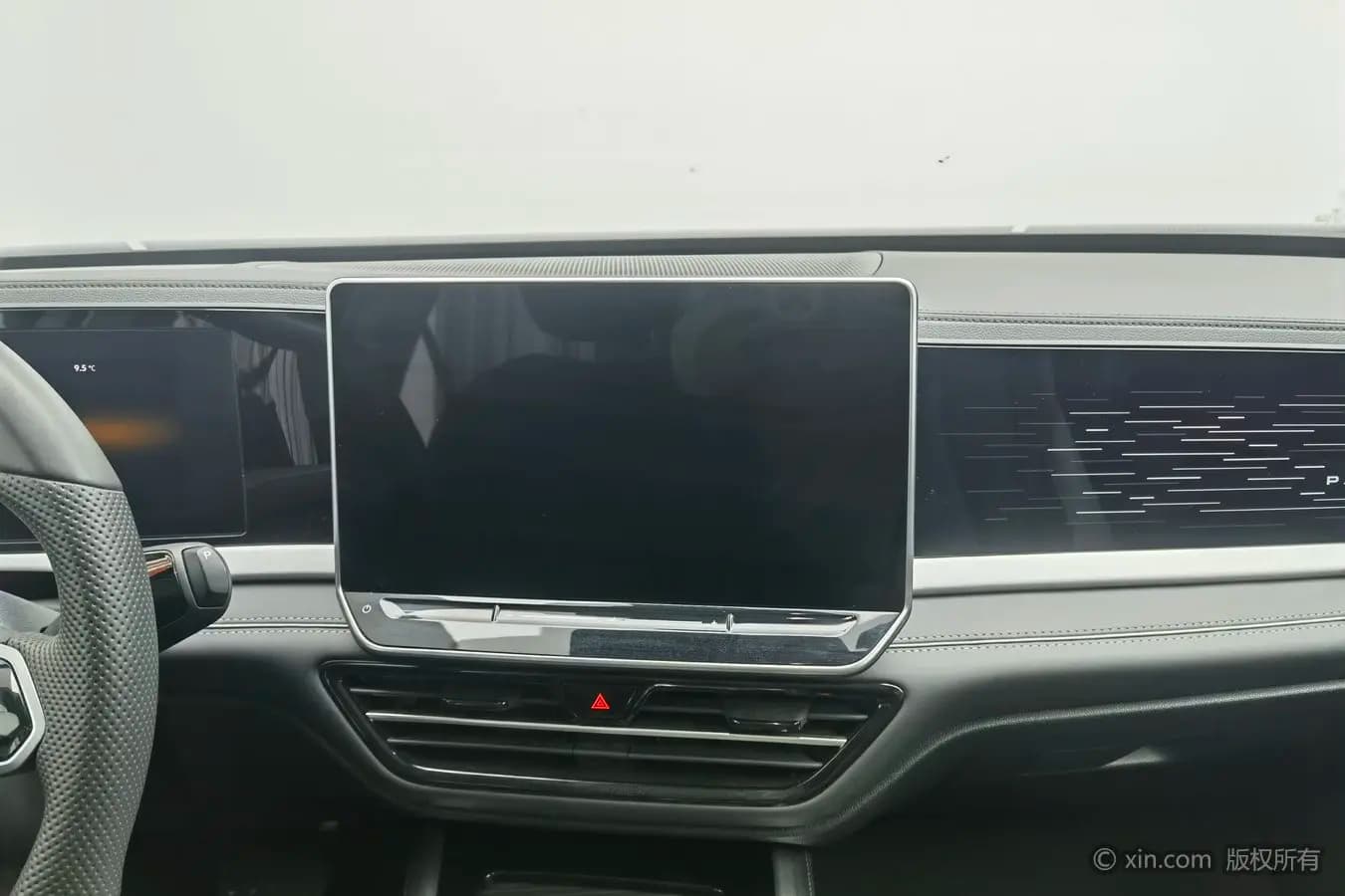 Volkswagen Passat 2025 г. 67896 км. — фото 4