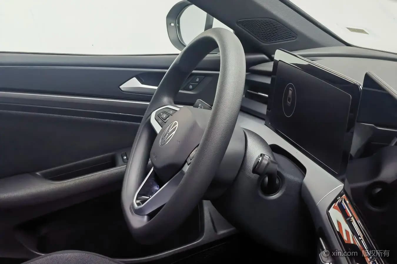 Volkswagen Lamando 2025 г. 50140 км. — фото 14