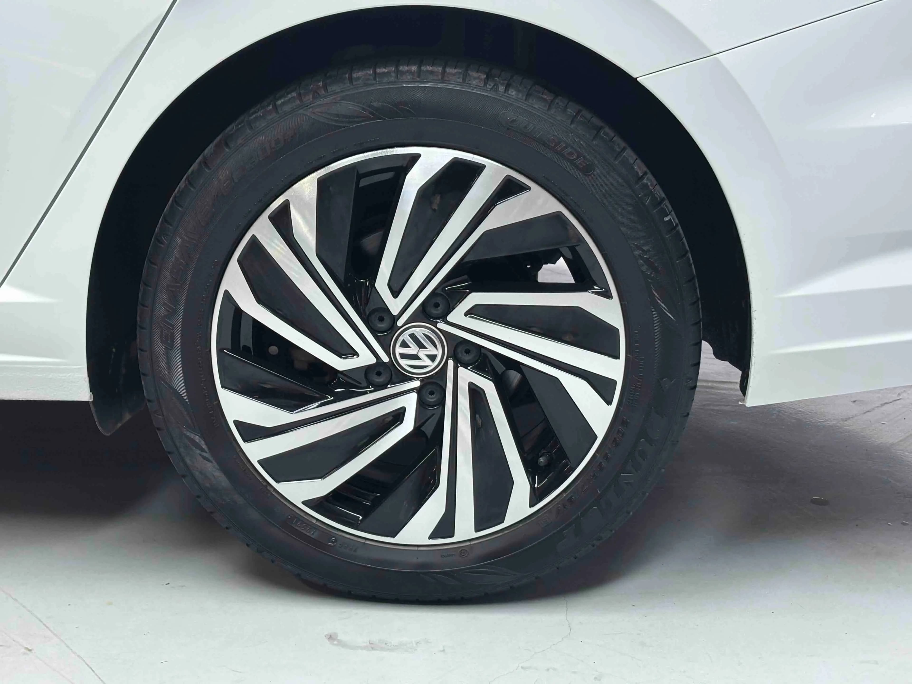 Volkswagen Sagitar 2021 г. 65821 км. — фото 5