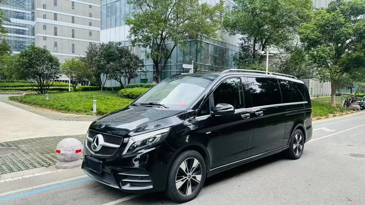 Mercedes-Benz Mercedes Benz V Class 2021 г. 80062 км.