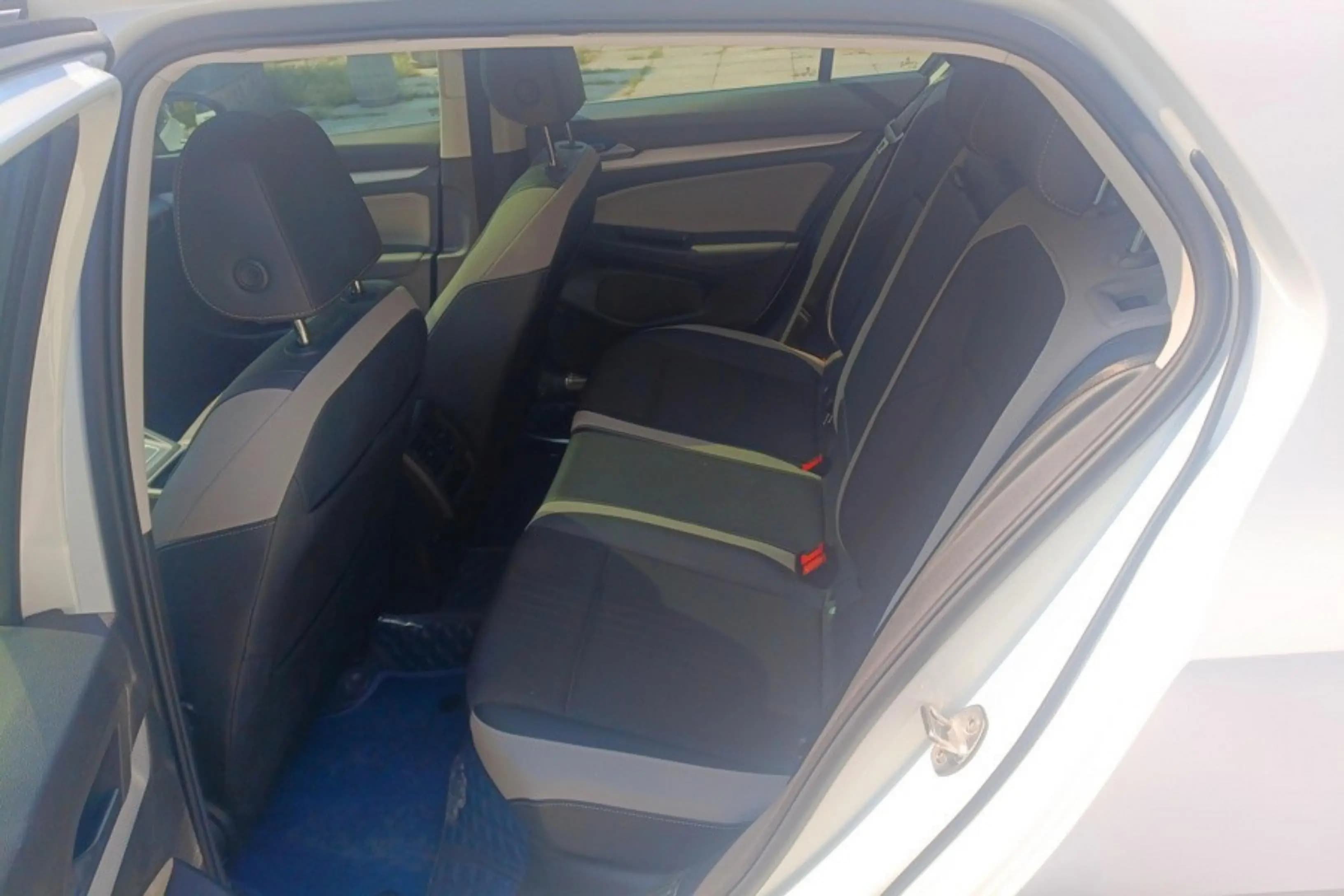 Volkswagen Golf 2022 г. 35141 км. — фото 12