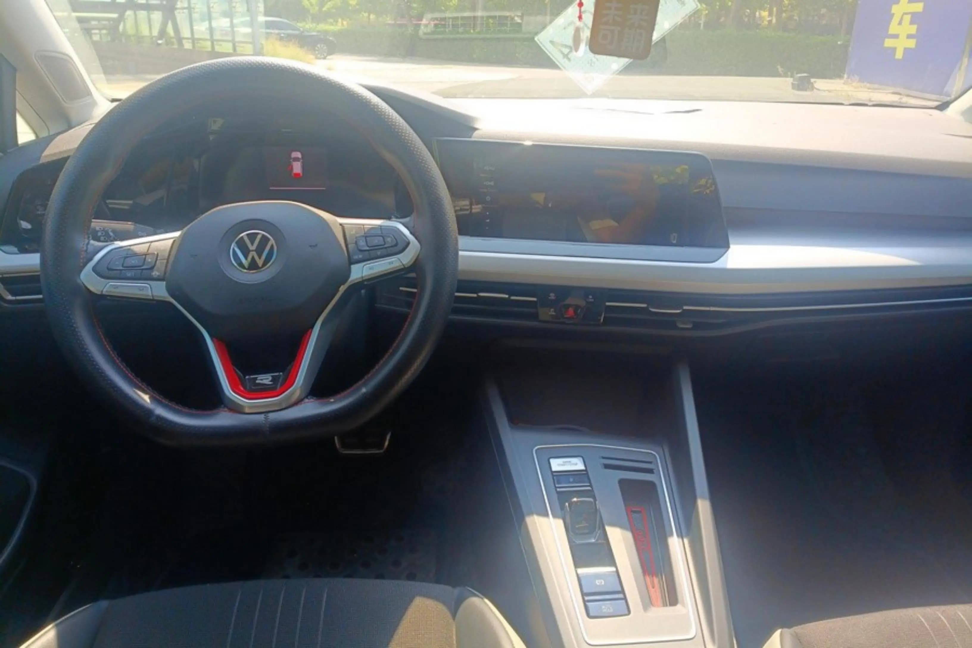 Volkswagen Golf 2022 г. 35141 км. — фото 8