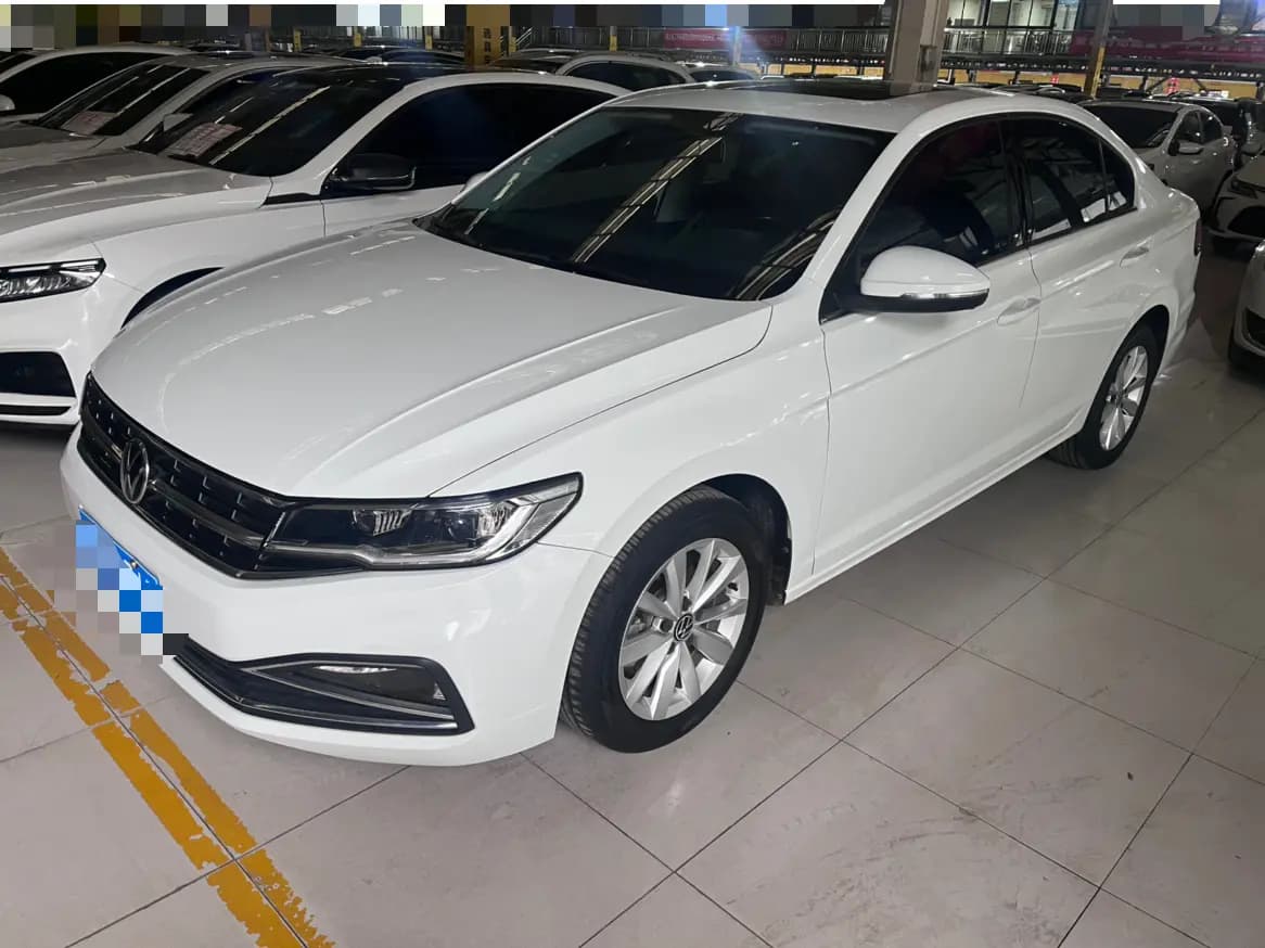Volkswagen Bora 2021 г. 37012 км.