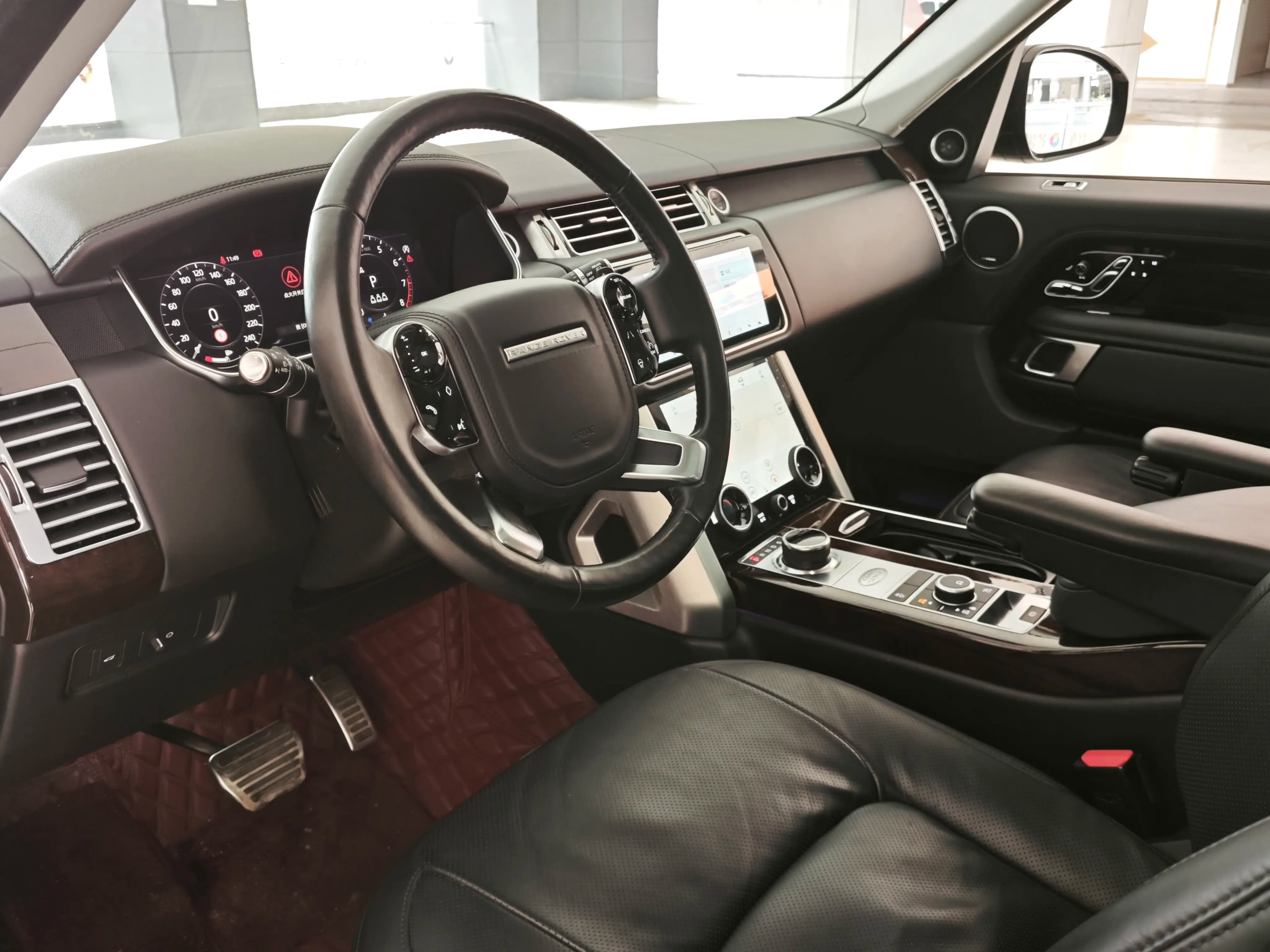 Land Rover Range rover 2022 г. 72133 км. — фото 13